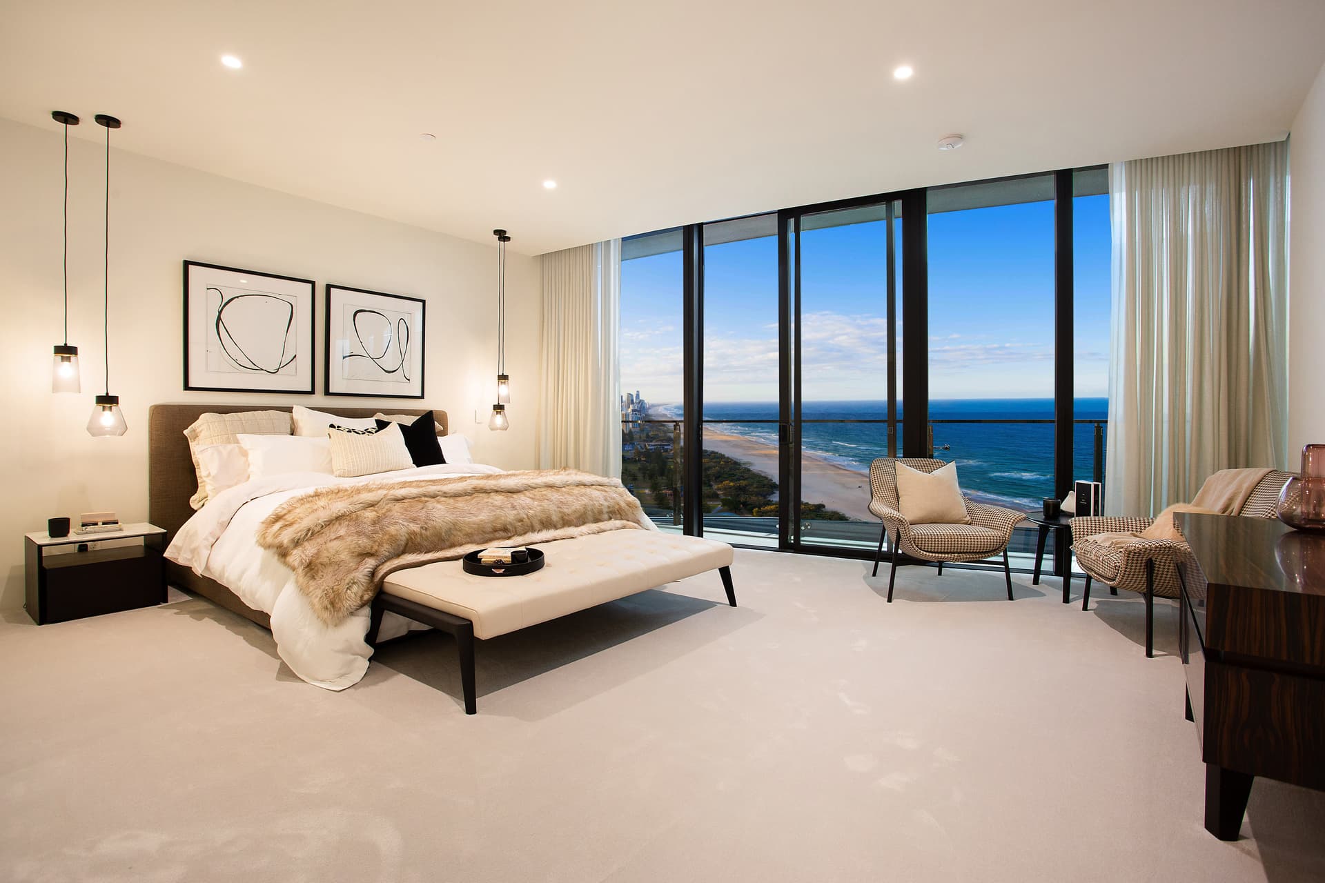 Unit 2203/272 Hedges Avenue, Broadbeach, QLD, 4218, Broadbeach - Thumbnail 7
