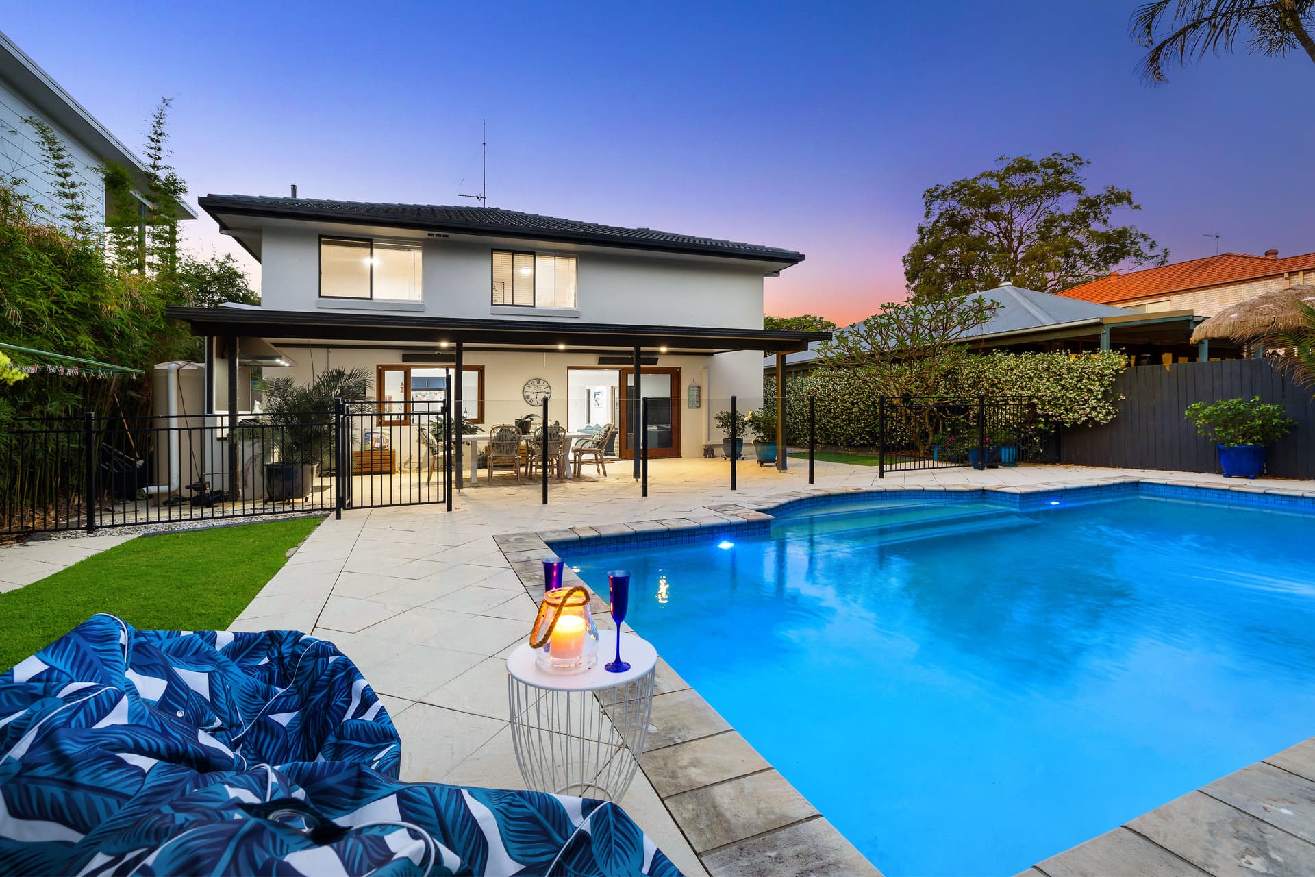 12 York Street, Southport, QLD, 4215, Southport - Thumbnail 2