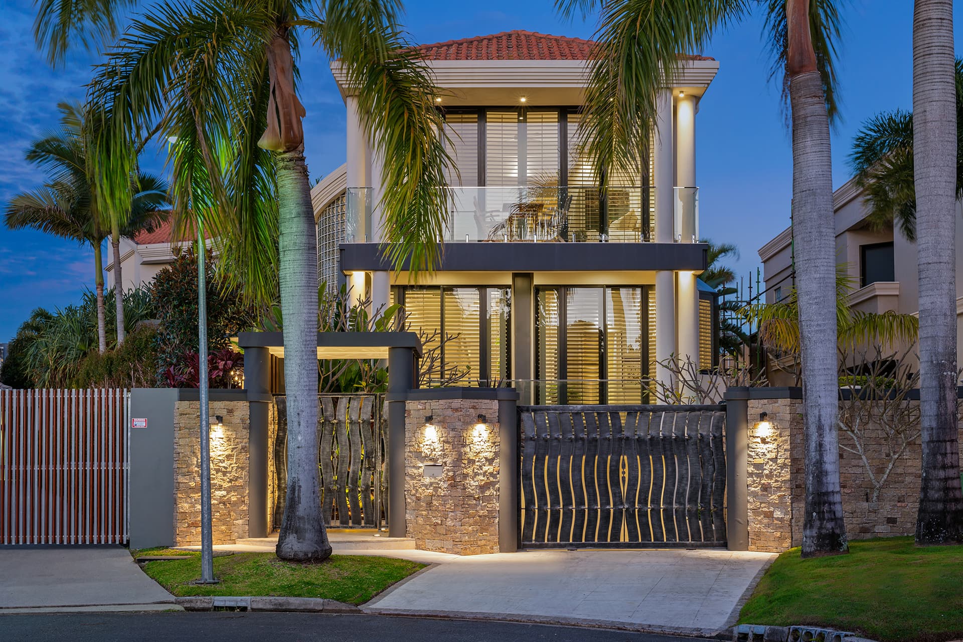 2 Wildash Street, Southport, QLD, 4215, Southport - Image 1