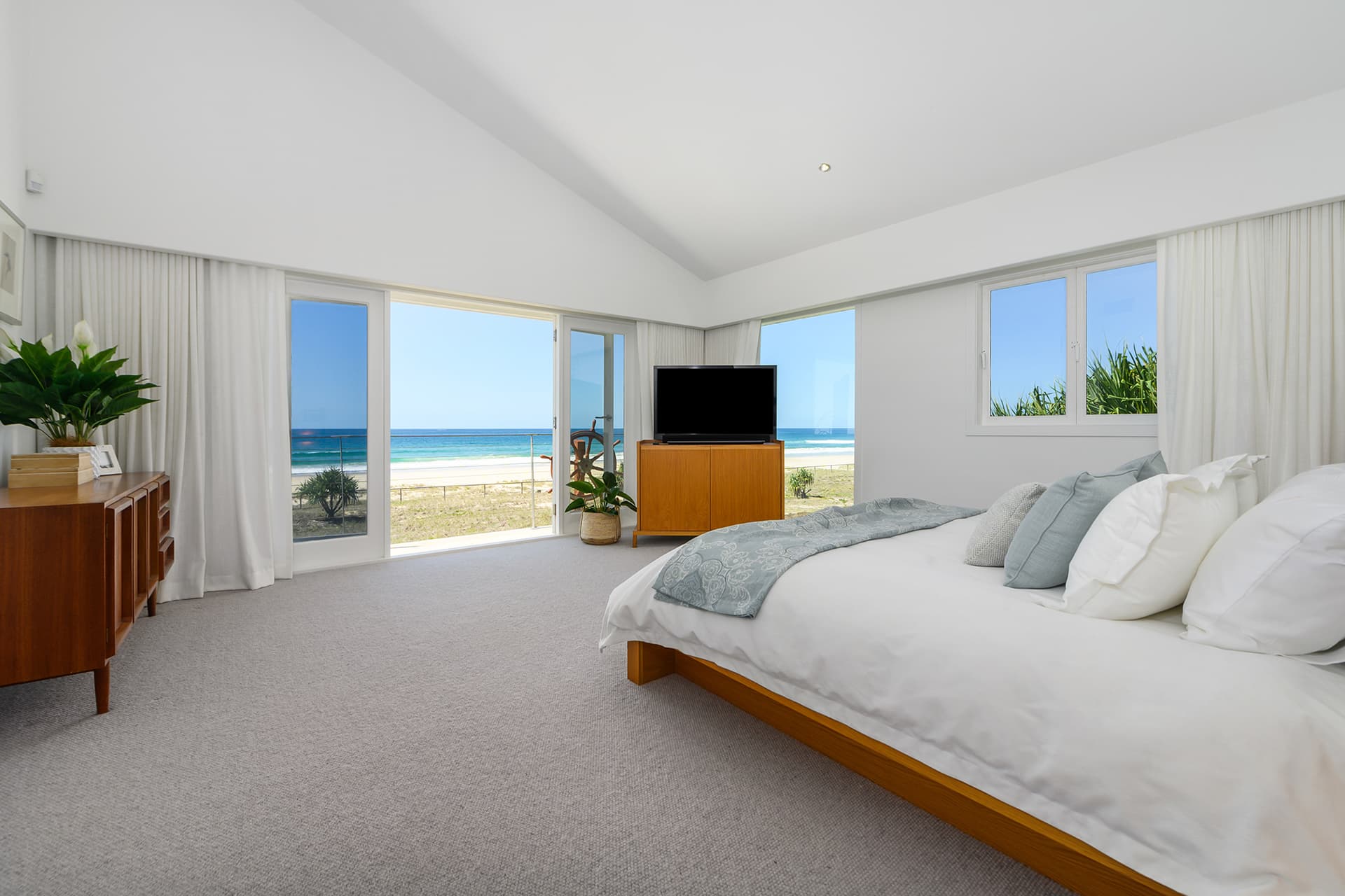 506 The Esplanade, Palm Beach, QLD, 4221, Palm Beach - Thumbnail 7