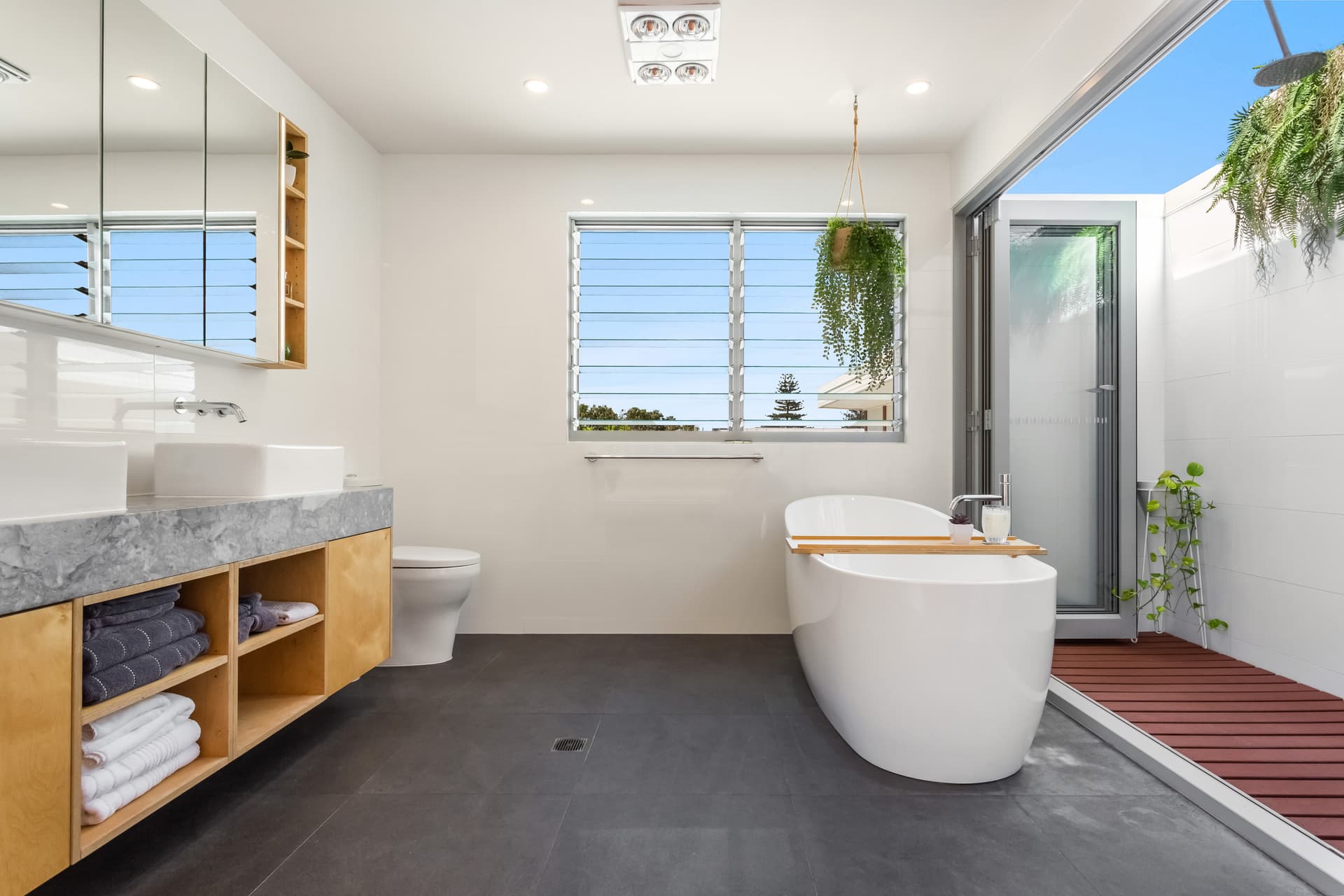 734 Pacific Parade, Currumbin, QLD, 4223, Currumbin - Thumbnail 7
