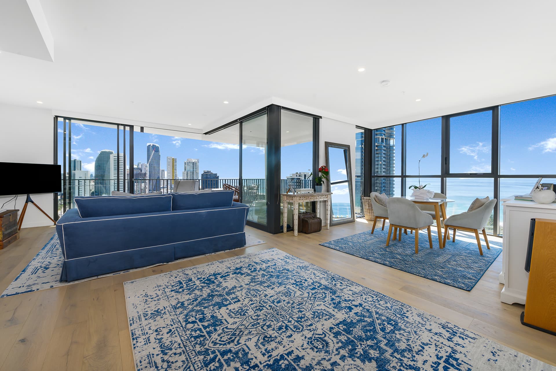 1903/43-49  Peerless Avenue, Mermaid Beach, QLD, 4218, Mermaid Beach - Thumbnail 3