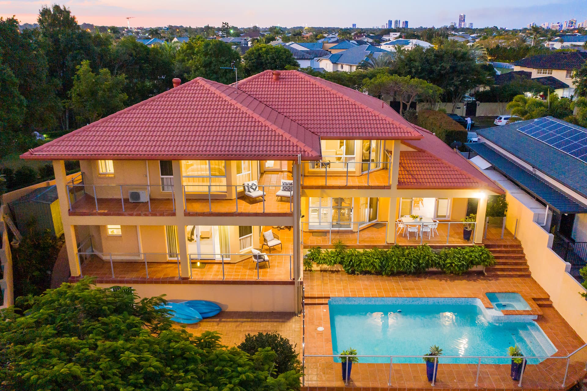 15 Cheval Court, Benowa Waters, QLD, 4217, Benowa - Thumbnail 2