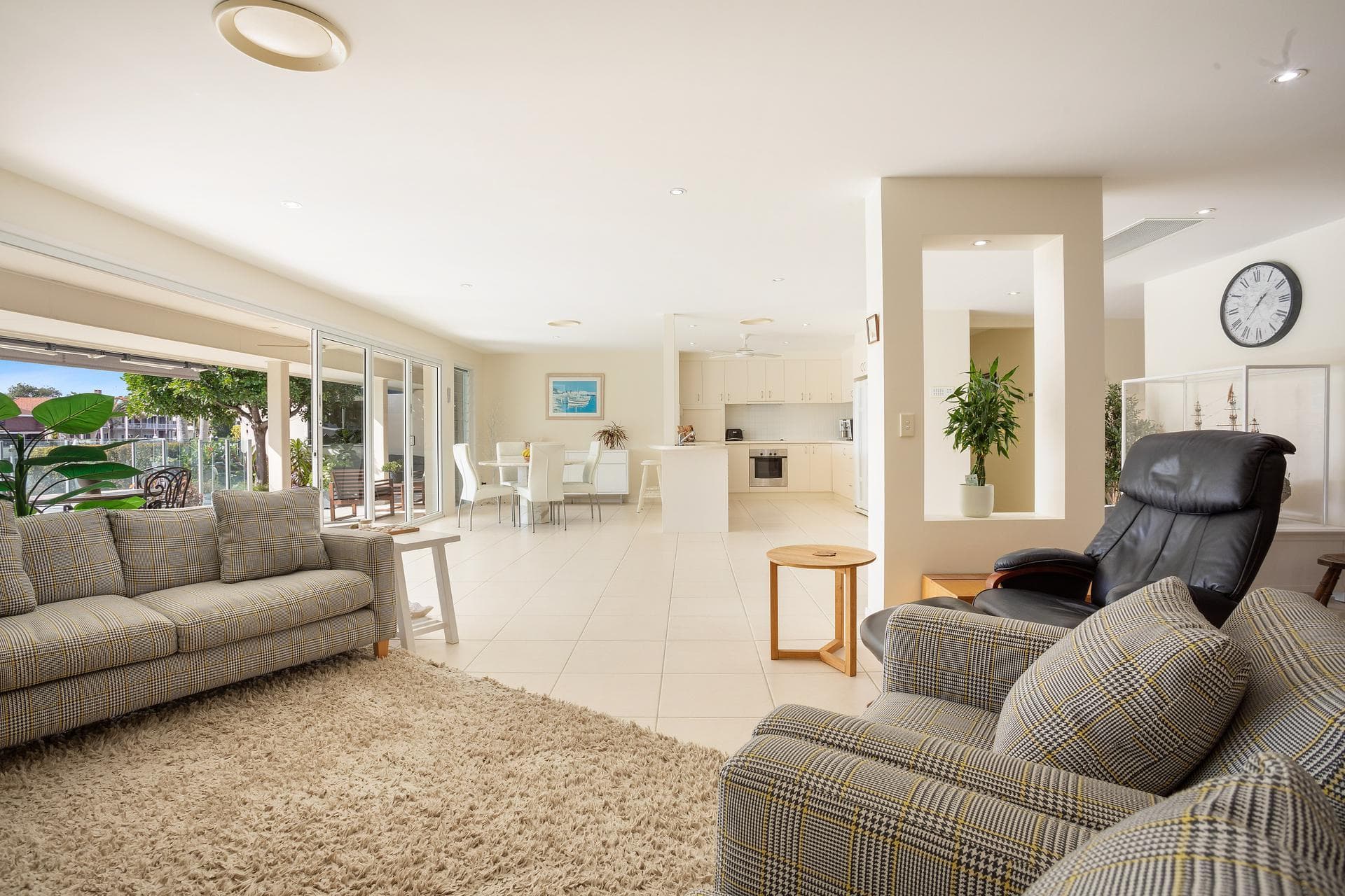 26 Bulolo  Avenue, Runaway Bay, QLD, 4216, Runaway Bay - Thumbnail 8