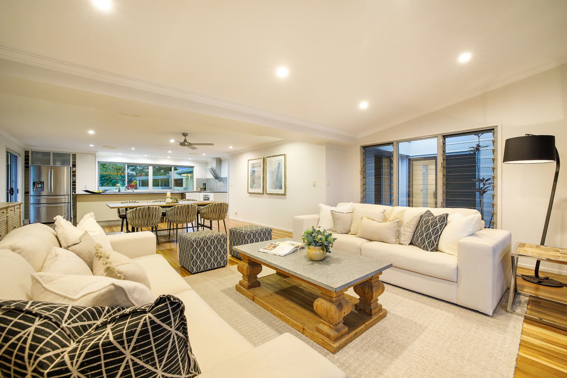 20 Kurrawa Avenue, Mermaid Waters, QLD, 4218, Mermaid Waters - Thumbnail 6
