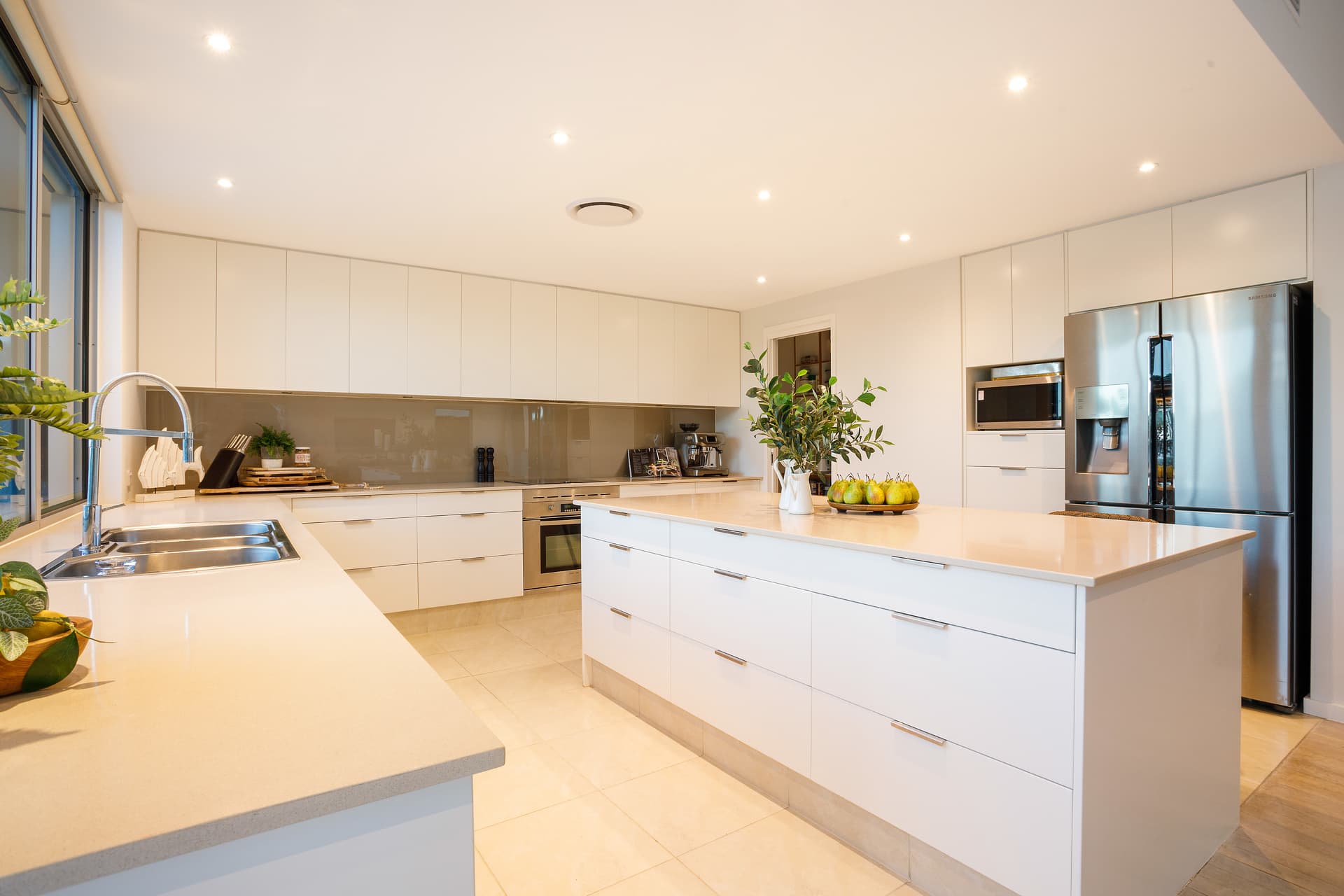 10 Platypus Avenue, Sorrento, QLD, 4217, Sorrento - Thumbnail 5