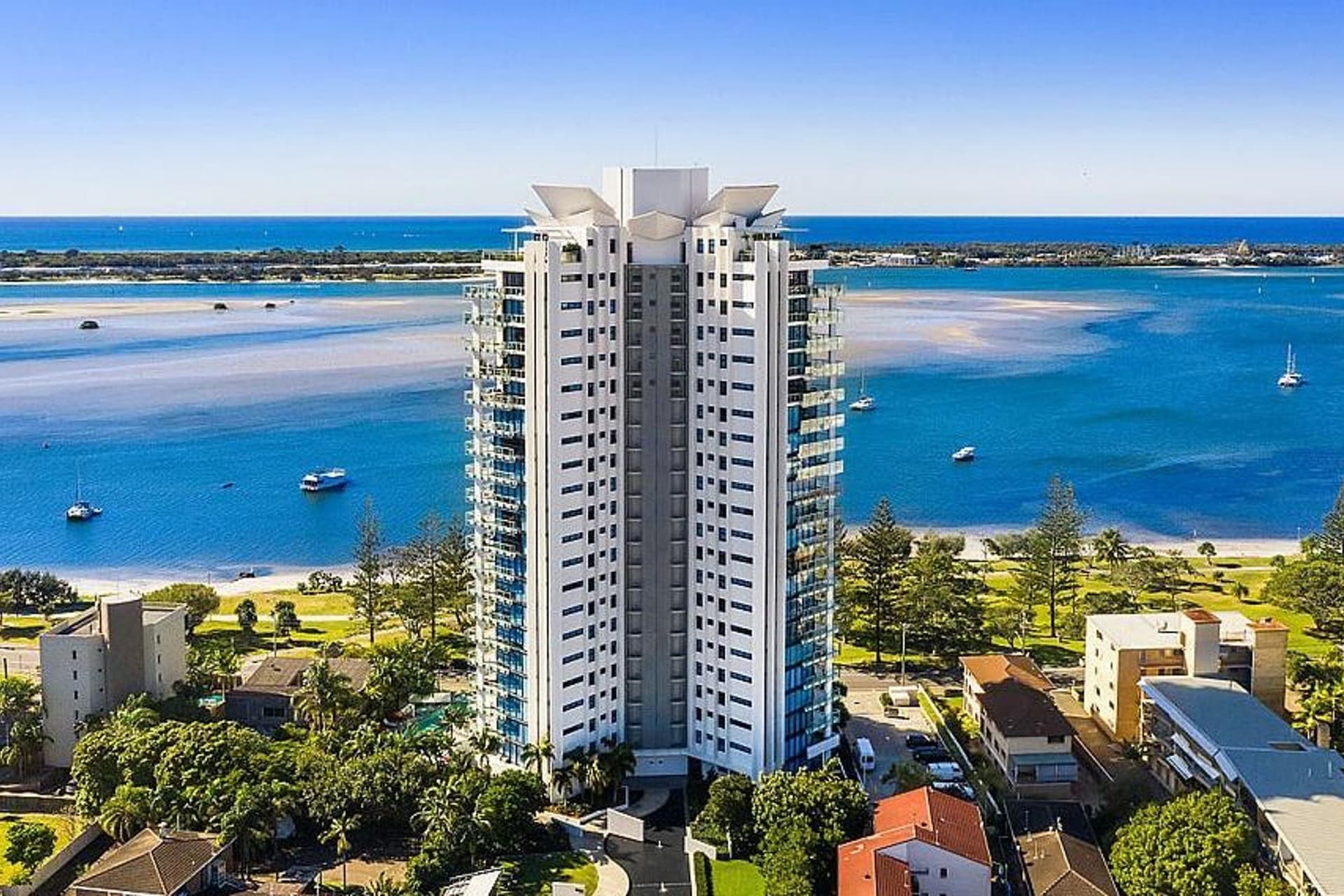 2201/230-236 Marine Parade, Labrador, QLD, 4215, Labrador - Thumbnail 8