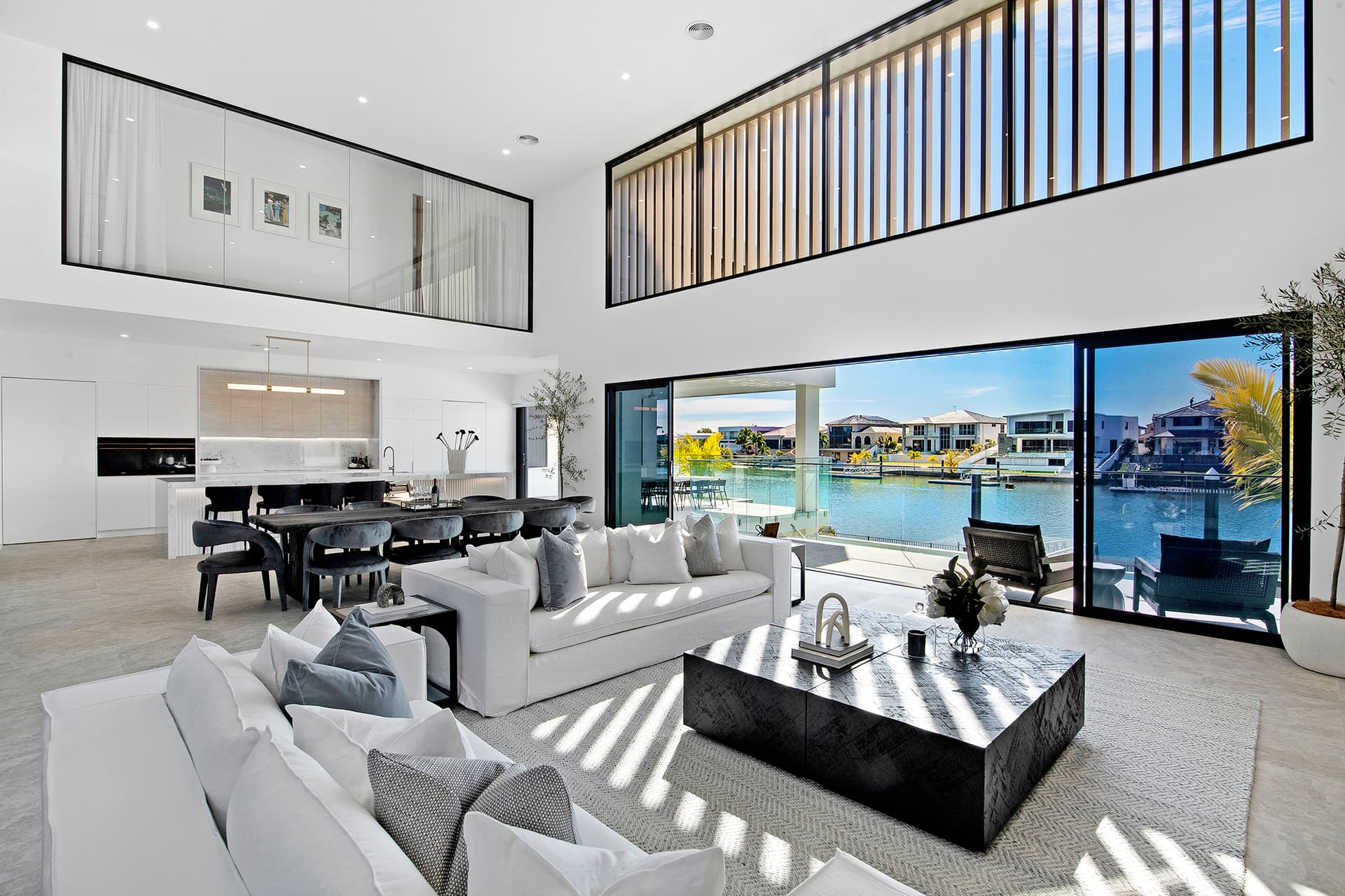 27 Namatjira Court, Broadbeach Waters, QLD, 4218, Broadbeach Waters - Thumbnail 6