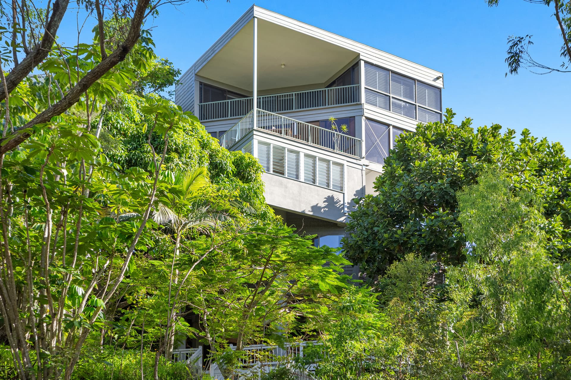 23 Ocean Grove, Currumbin, QLD, 4223, Currumbin - Thumbnail 4
