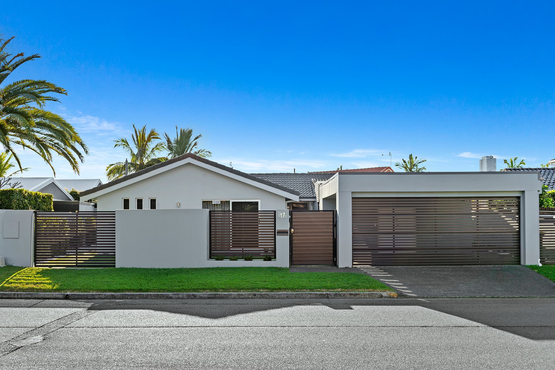 17 Admiralty Drive, Paradise Waters, QLD, 4217, Surfers Paradise - Image 1