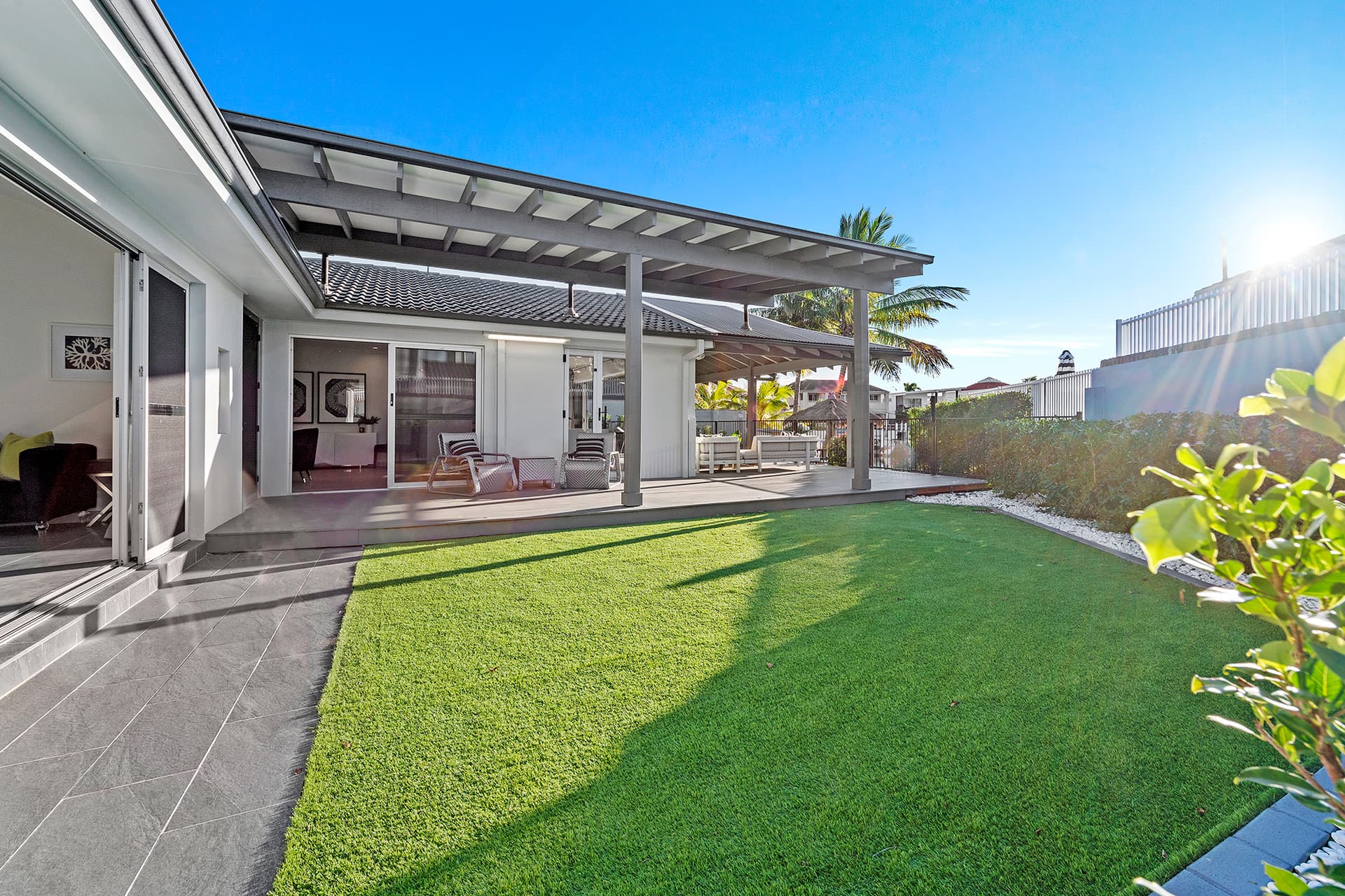 17 Admiralty Drive, Paradise Waters, QLD, 4217, Surfers Paradise - Thumbnail 3