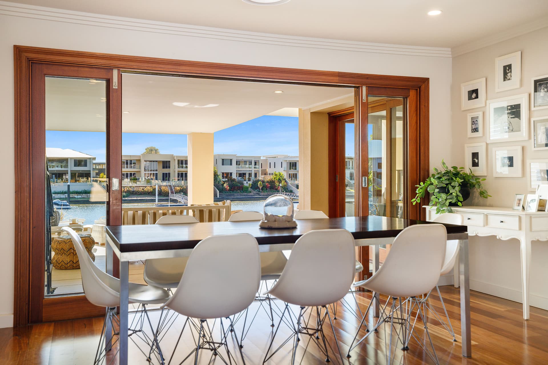 17 Namatjira Court, Broadbeach Waters, QLD, 4218, Broadbeach Waters - Thumbnail 8