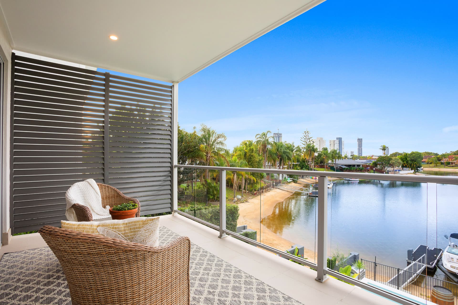 2/184 Rio Vista Boulevard, Mermaid Waters, QLD, 4218, Mermaid Waters - Thumbnail 5