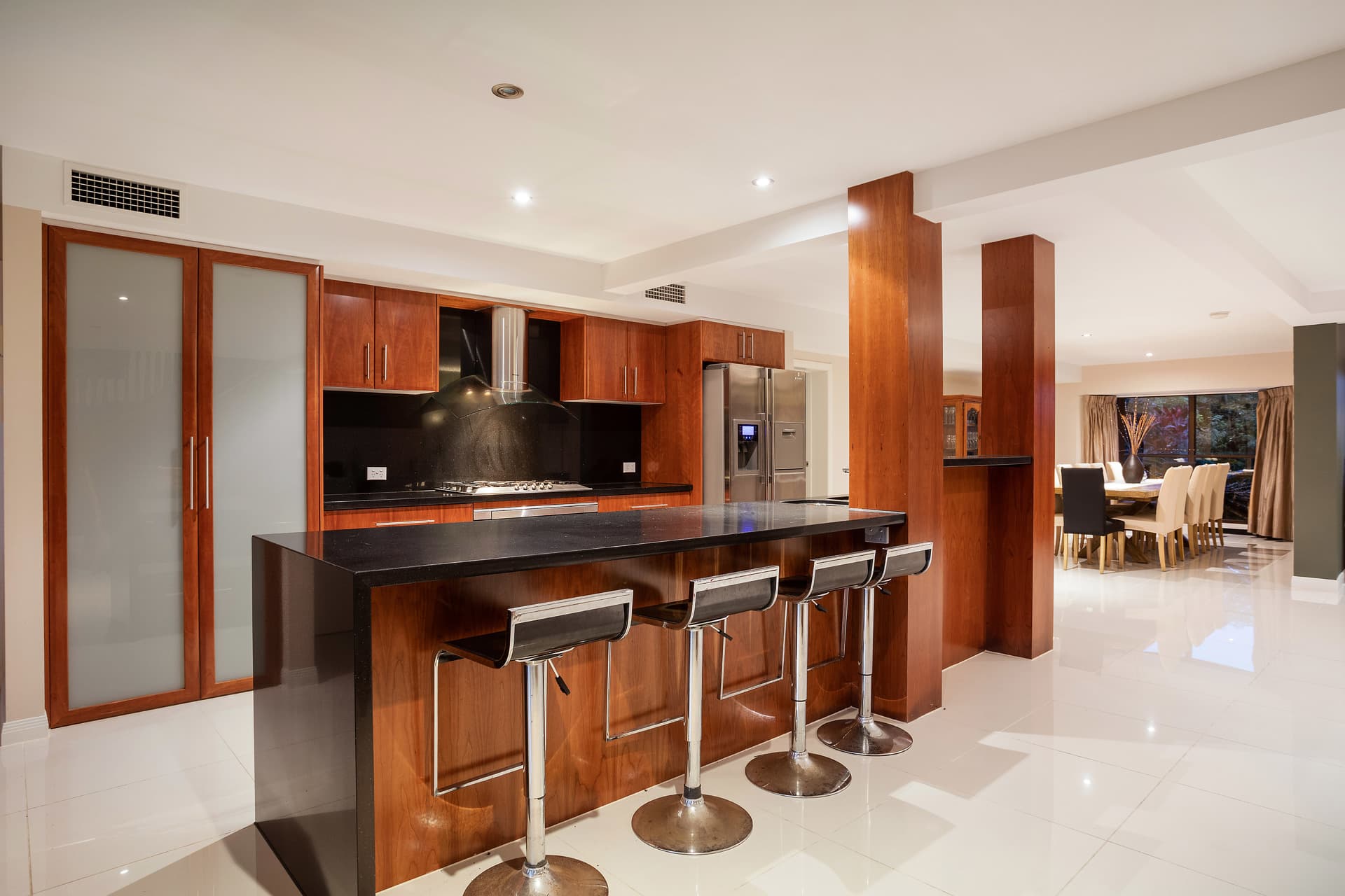 4 Greer Terrace, Southport, QLD, 4215, Southport - Thumbnail 5