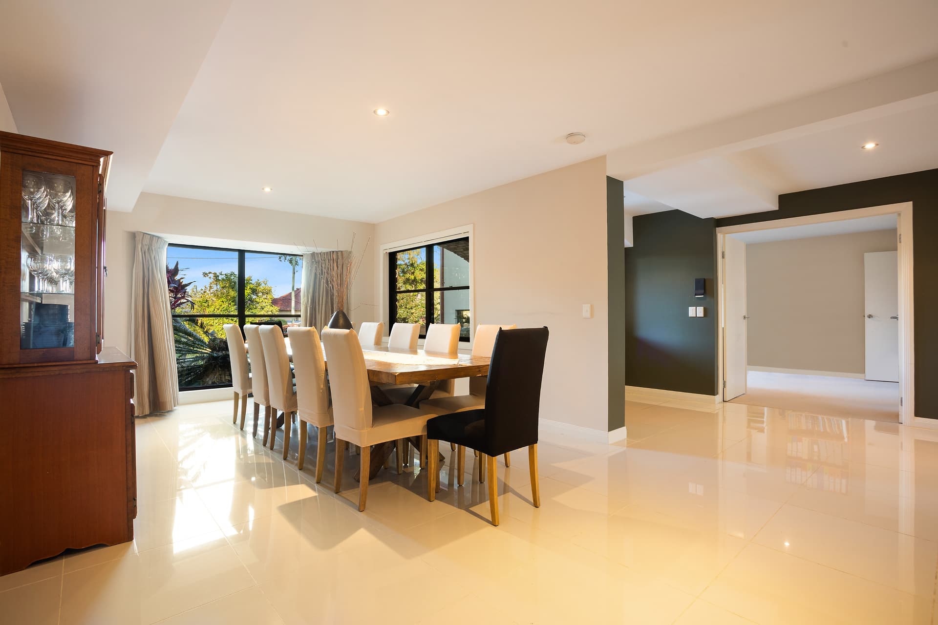 4 Greer Terrace, Southport, QLD, 4215, Southport - Thumbnail 7