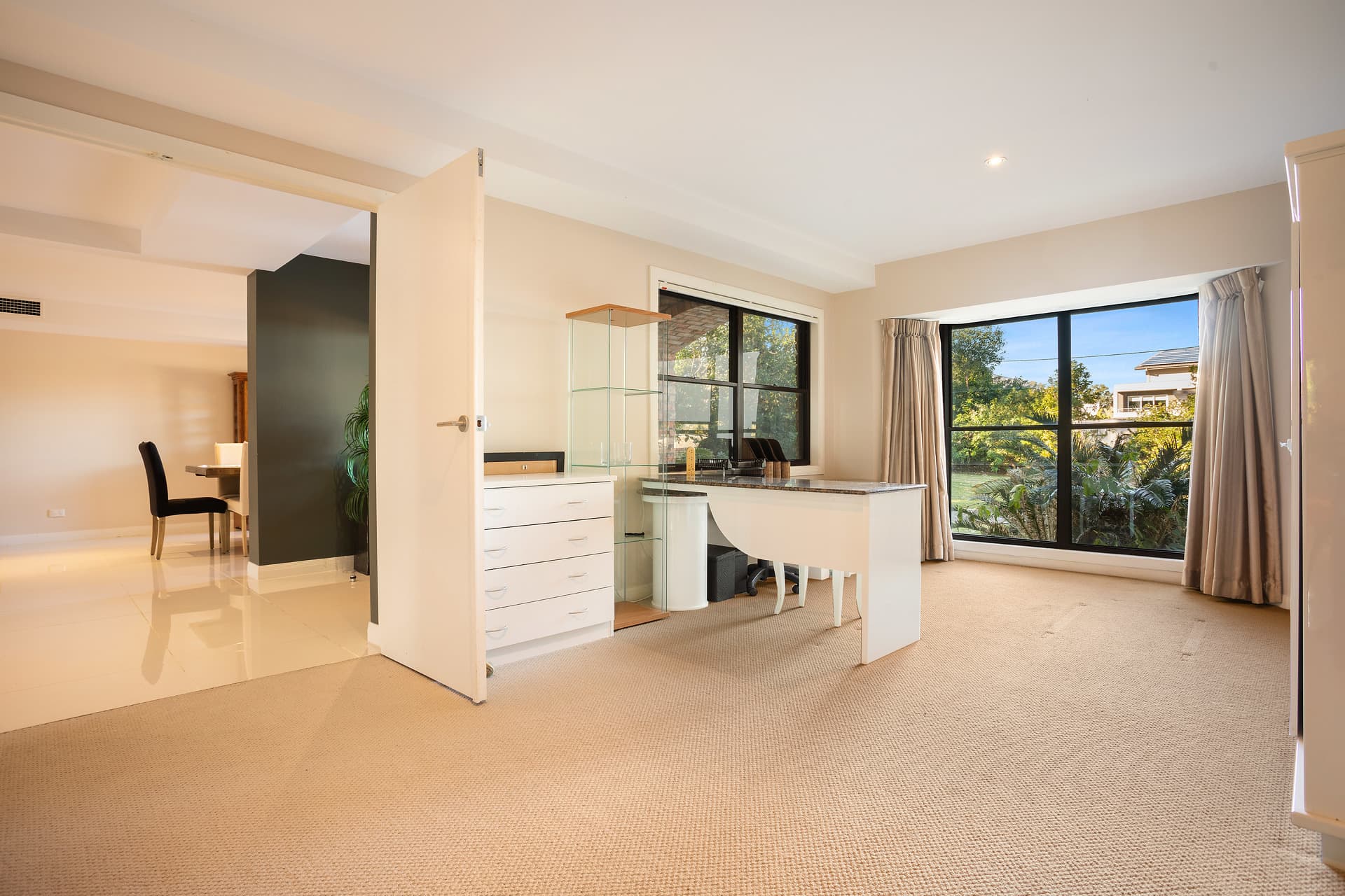 4 Greer Terrace, Southport, QLD, 4215, Southport - Thumbnail 8