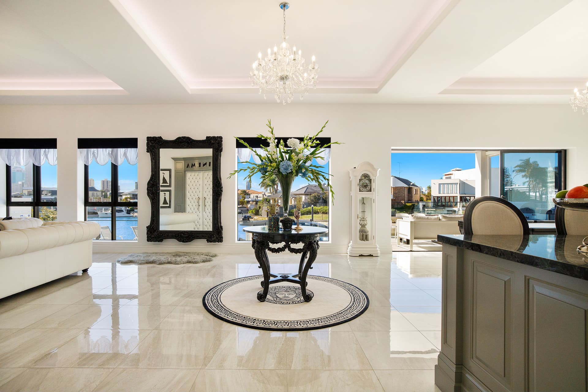 93 Gibraltar Drive, Isle Of Capri, QLD, 4217, Isle Of Capri - Thumbnail 5
