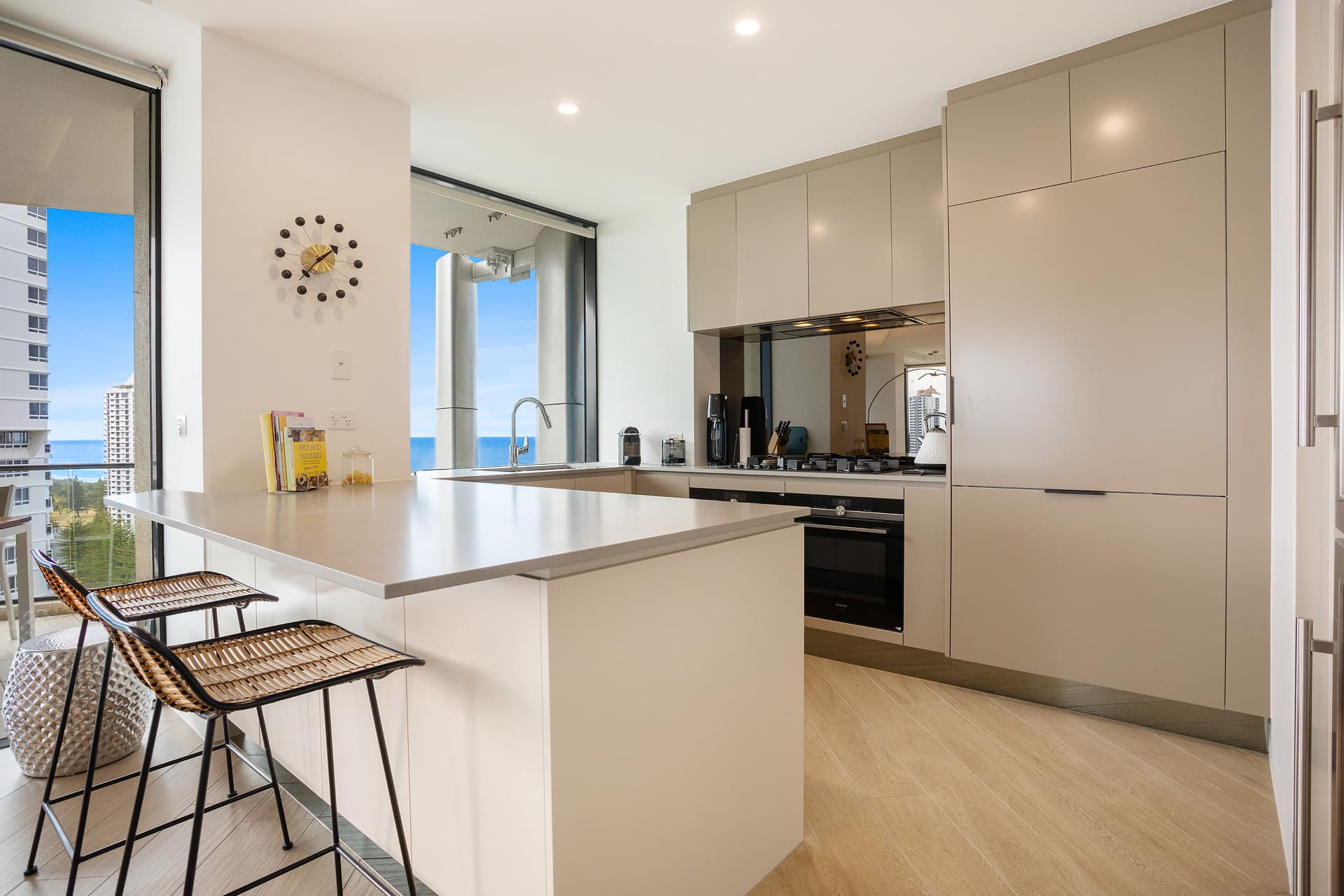34/11 Peak Avenue, Main Beach, QLD, 4217, Main Beach - Thumbnail 7