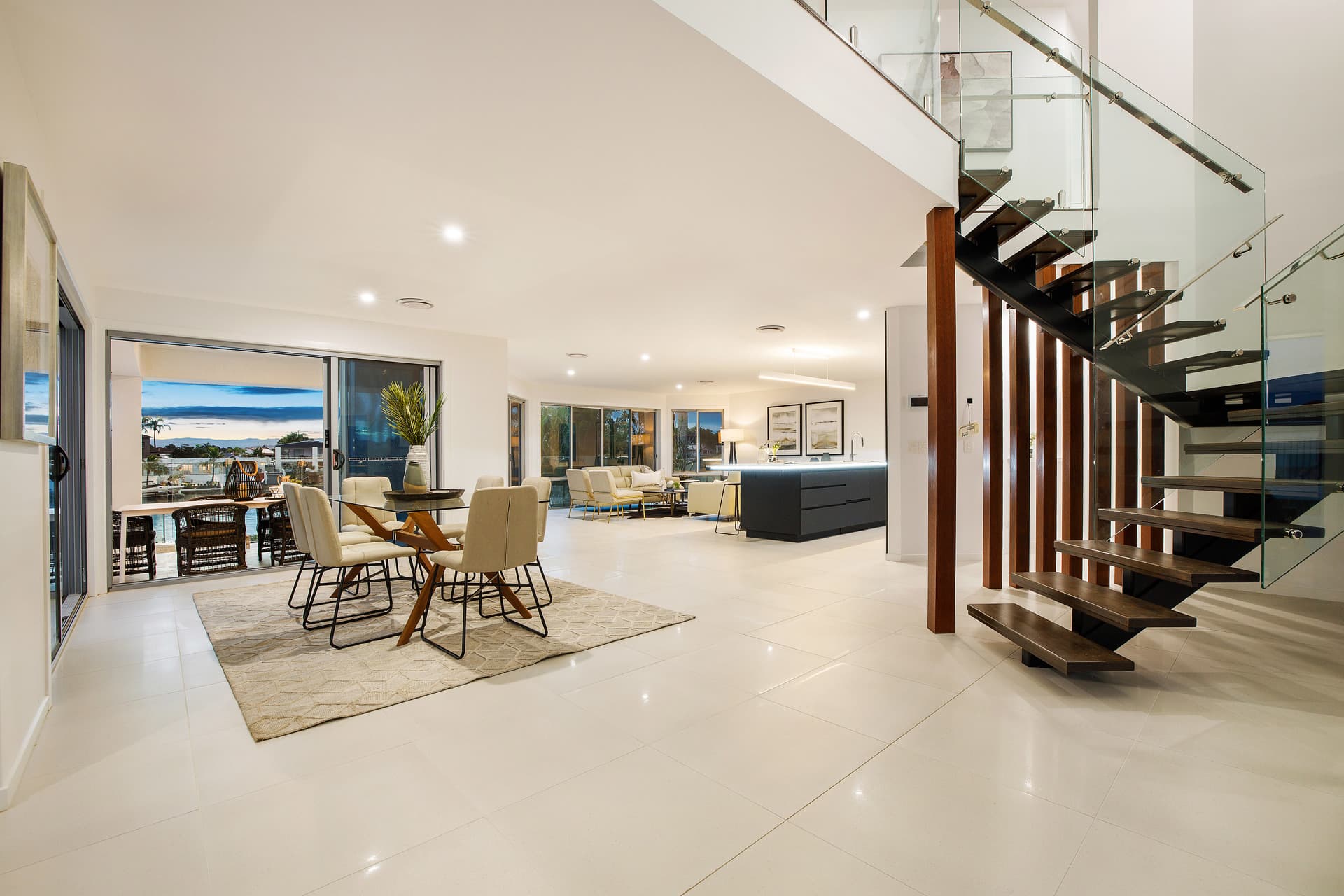 55 Sir Bruce Small Boulevard, Benowa Waters, QLD, 4217, Benowa - Thumbnail 8