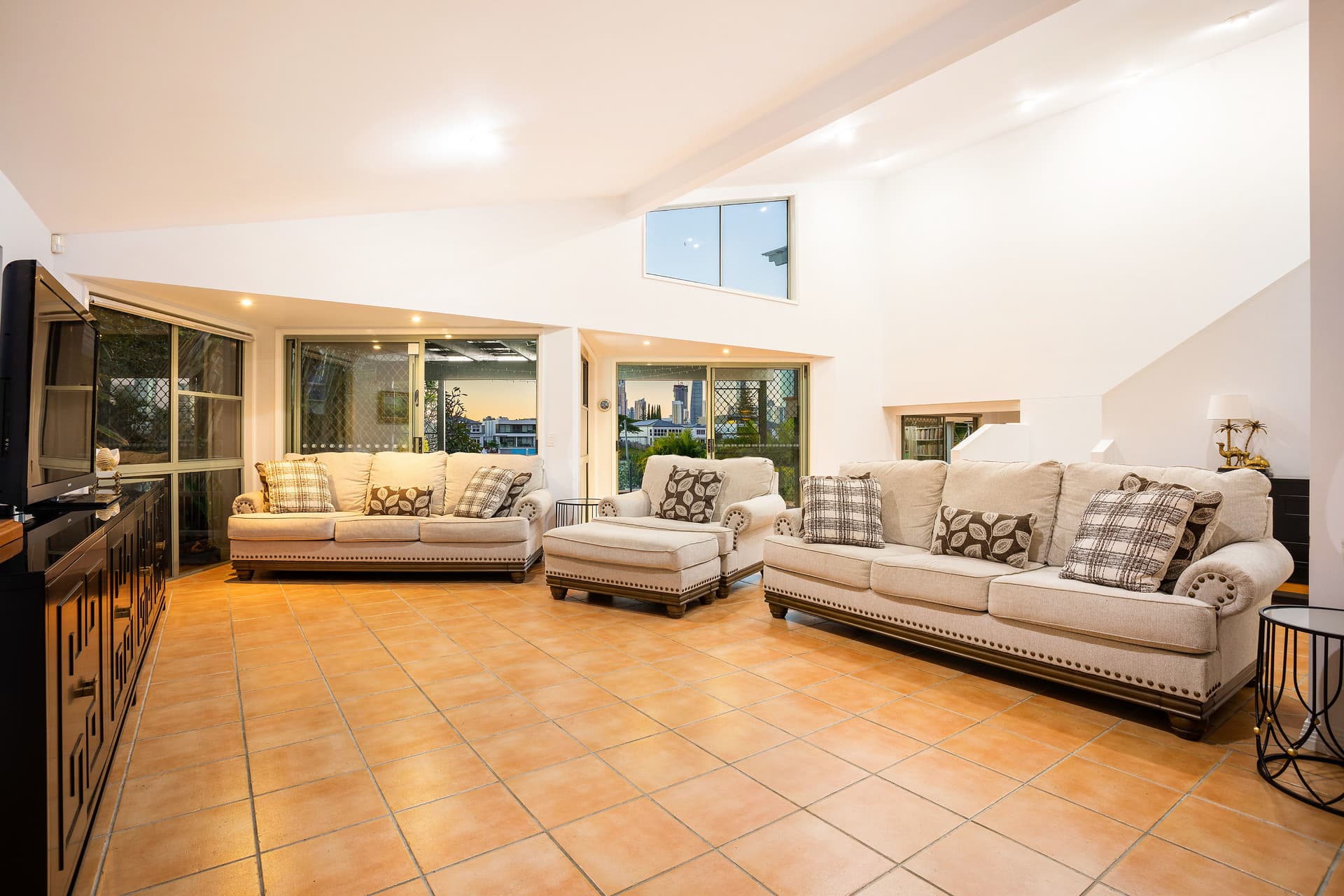 55 Monaco Street, Broadbeach Waters, QLD, 4218, Broadbeach Waters - Thumbnail 5