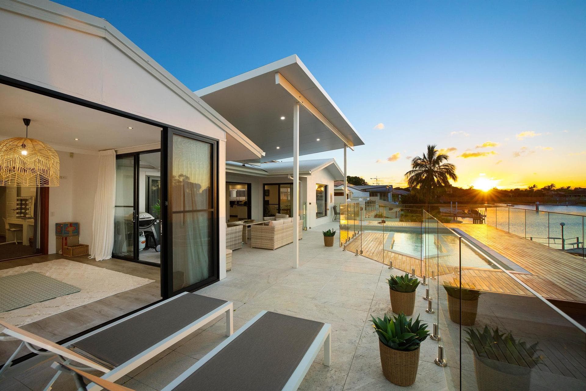 12 Sailaway Street, Mermaid Waters, QLD, 4218, Mermaid Waters - Thumbnail 7
