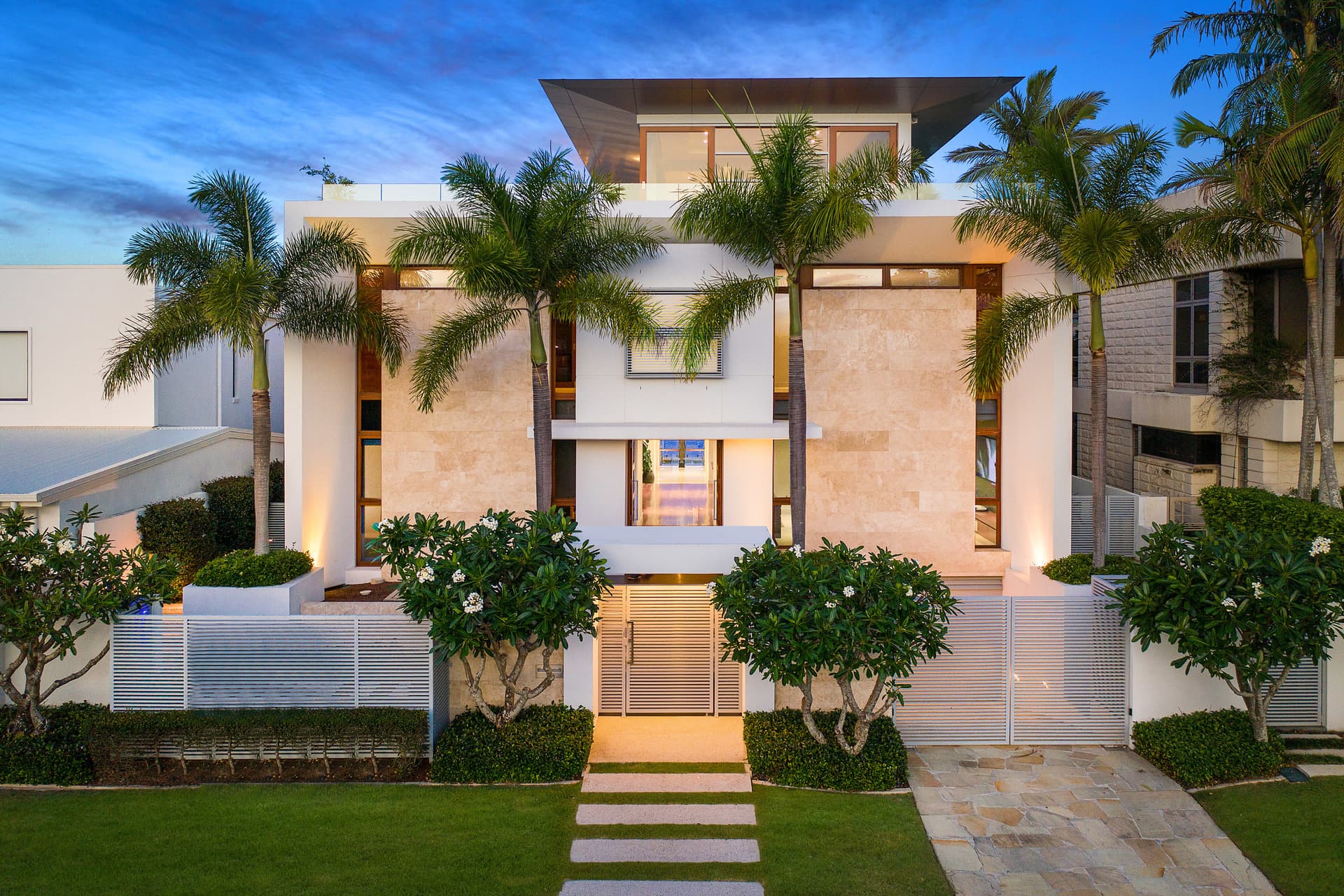 17 Southern Cross Drive, Surfers Paradise, QLD, 4217, Surfers Paradise - Image 1