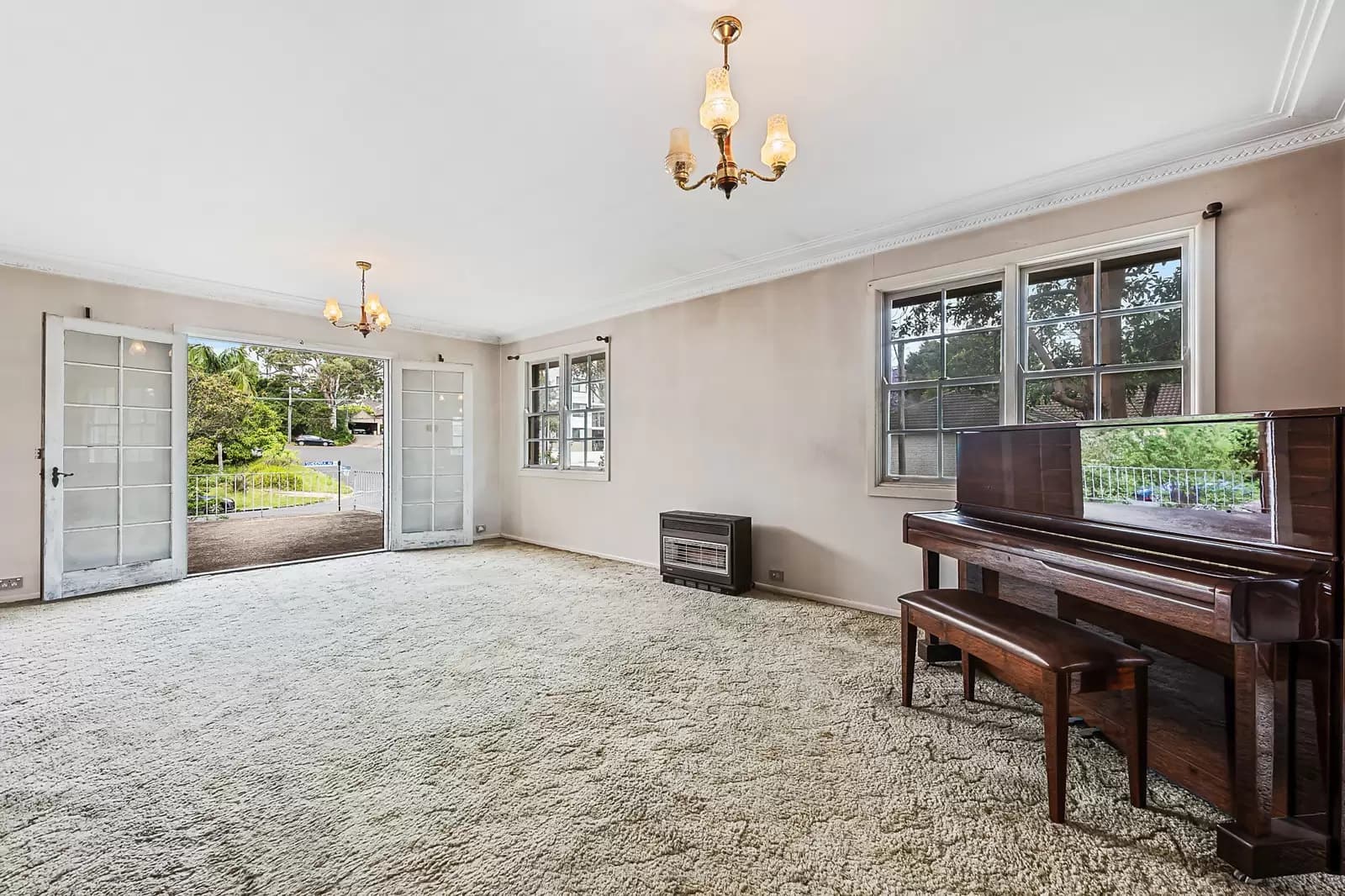 19 Tanderra Avenue, Carlingford, Carlingford - Thumbnail 4