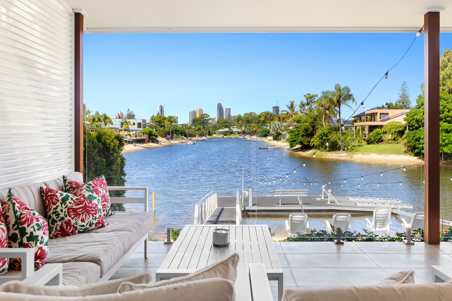 9  Bermuda  Street, Broadbeach Waters, QLD, 4218, Broadbeach Waters - Thumbnail 2