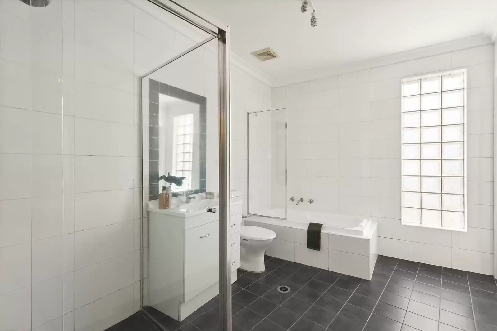 13/424-430 Elizabeth Street, Surry Hills, Surry Hills - Thumbnail 8