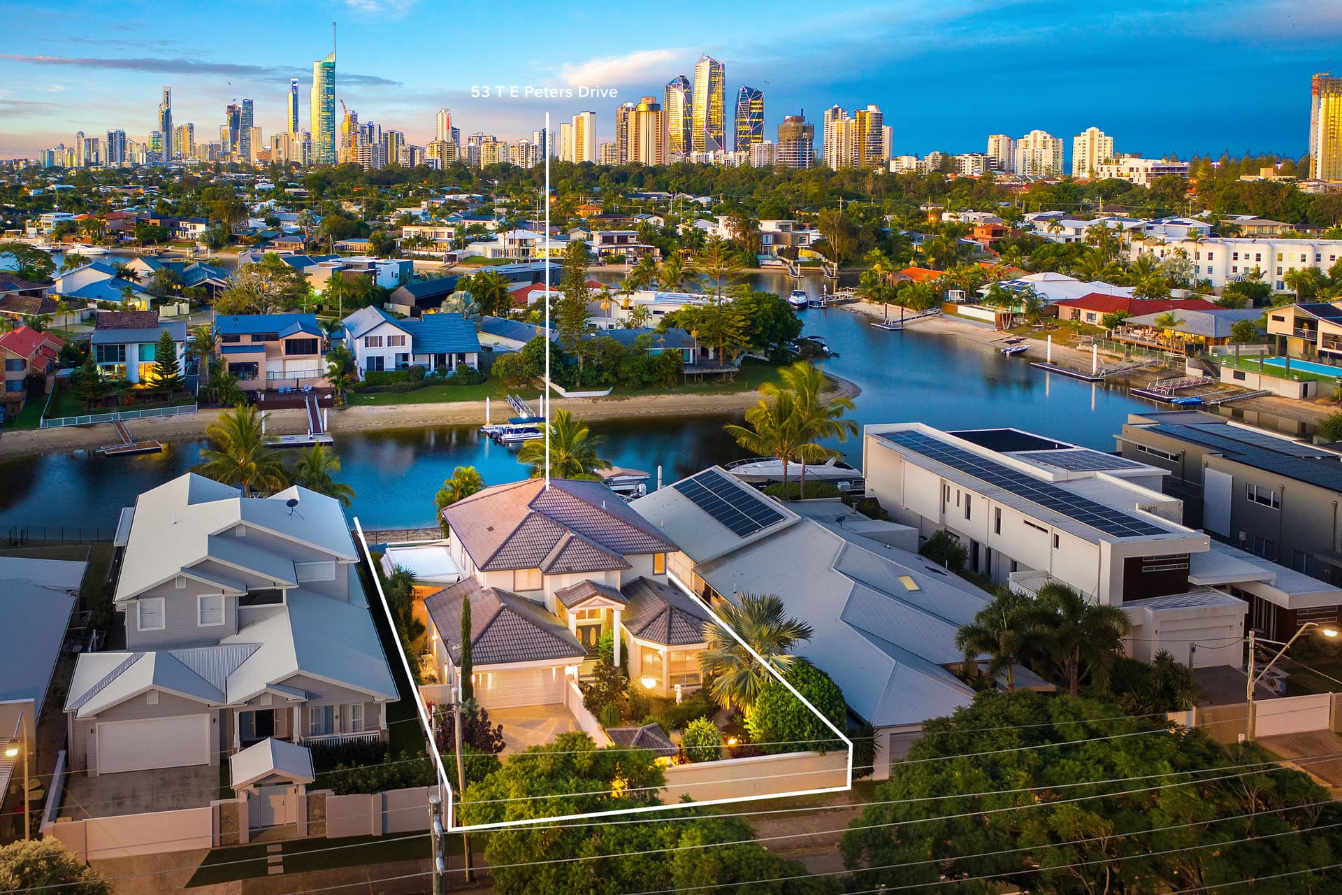 53 T E Peters Drive, Broadbeach Waters, QLD, 4218, Broadbeach Waters - Thumbnail 2