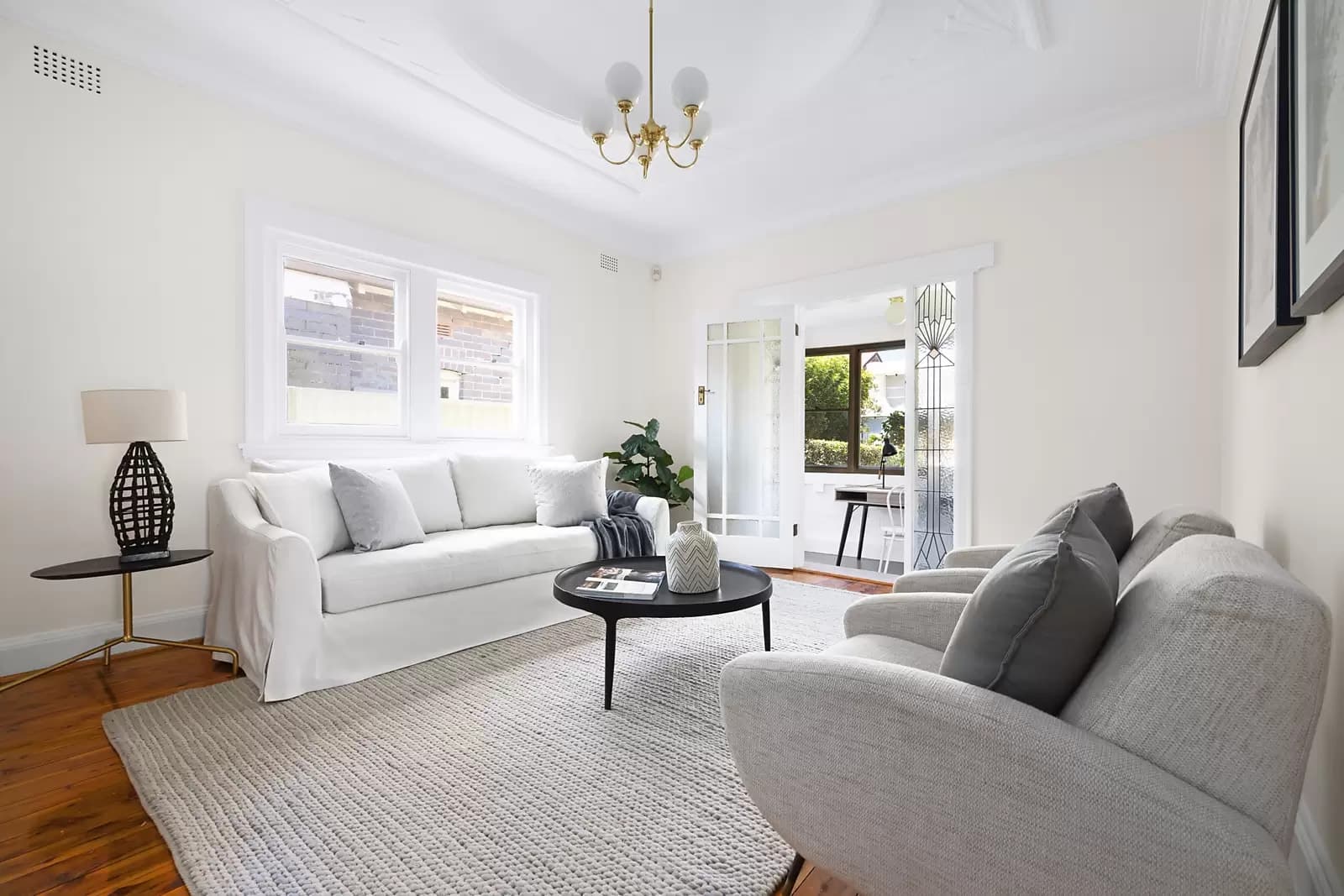 48 Leonard Avenue, Kingsford, Kingsford - Thumbnail 3
