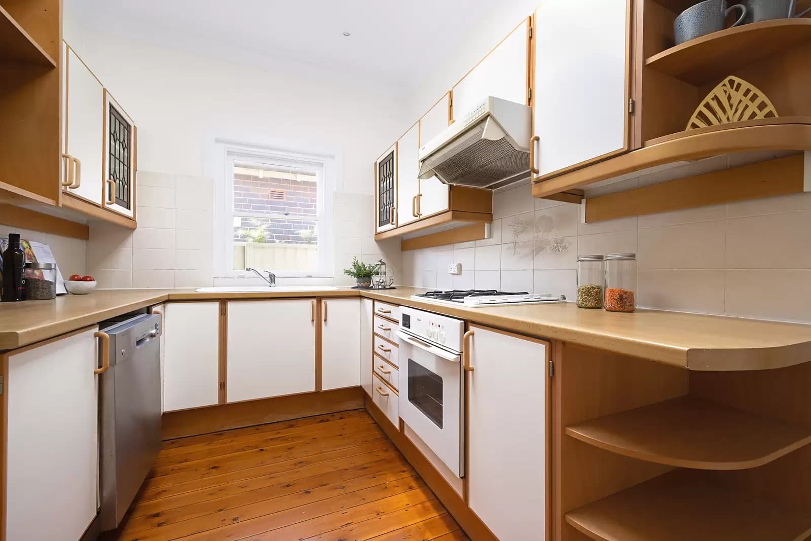 48 Leonard Avenue, Kingsford, Kingsford - Thumbnail 7