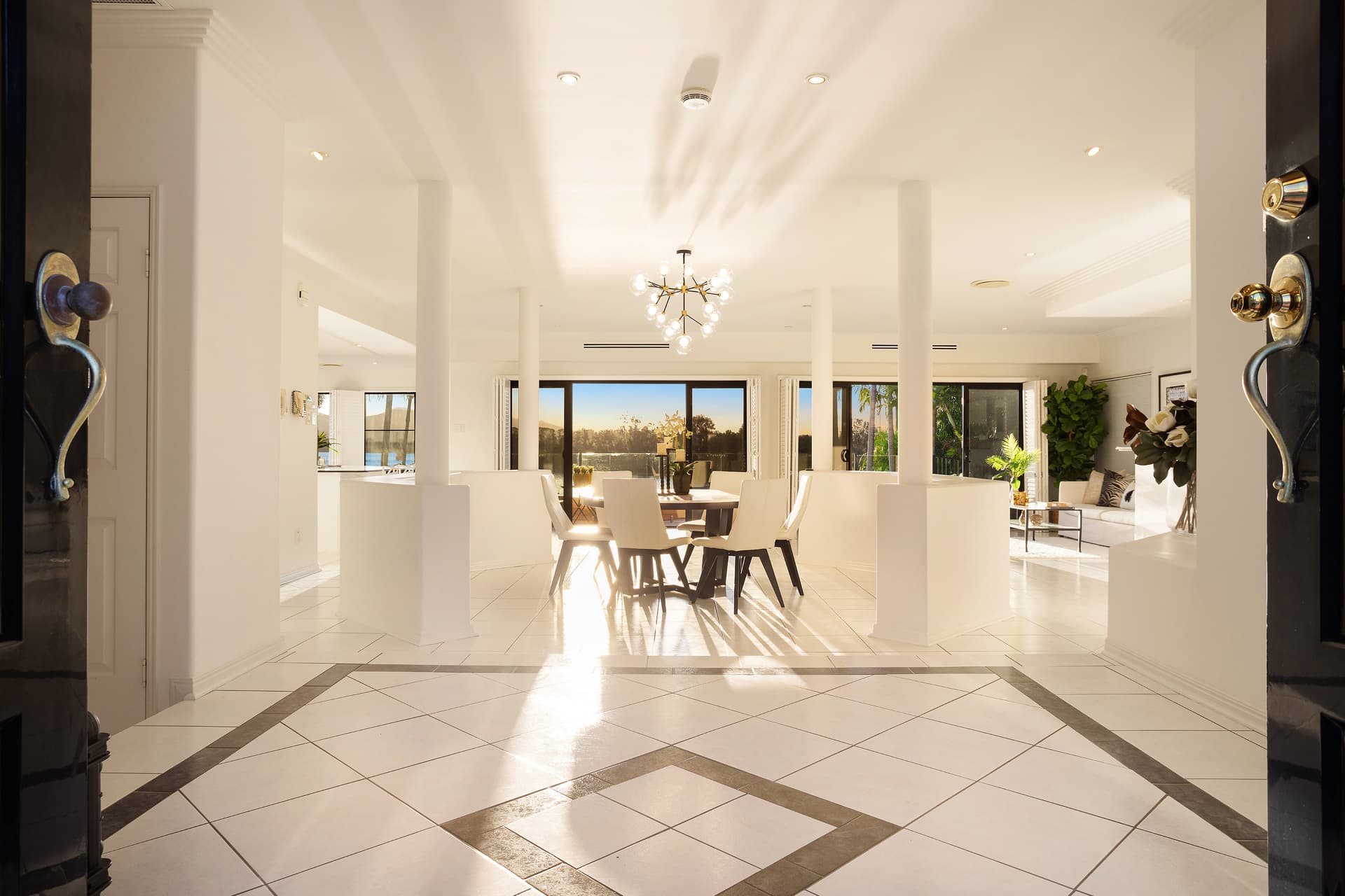 3134 Riverleigh Drive, Hope Island, QLD, 4212, Hope Island - Thumbnail 3