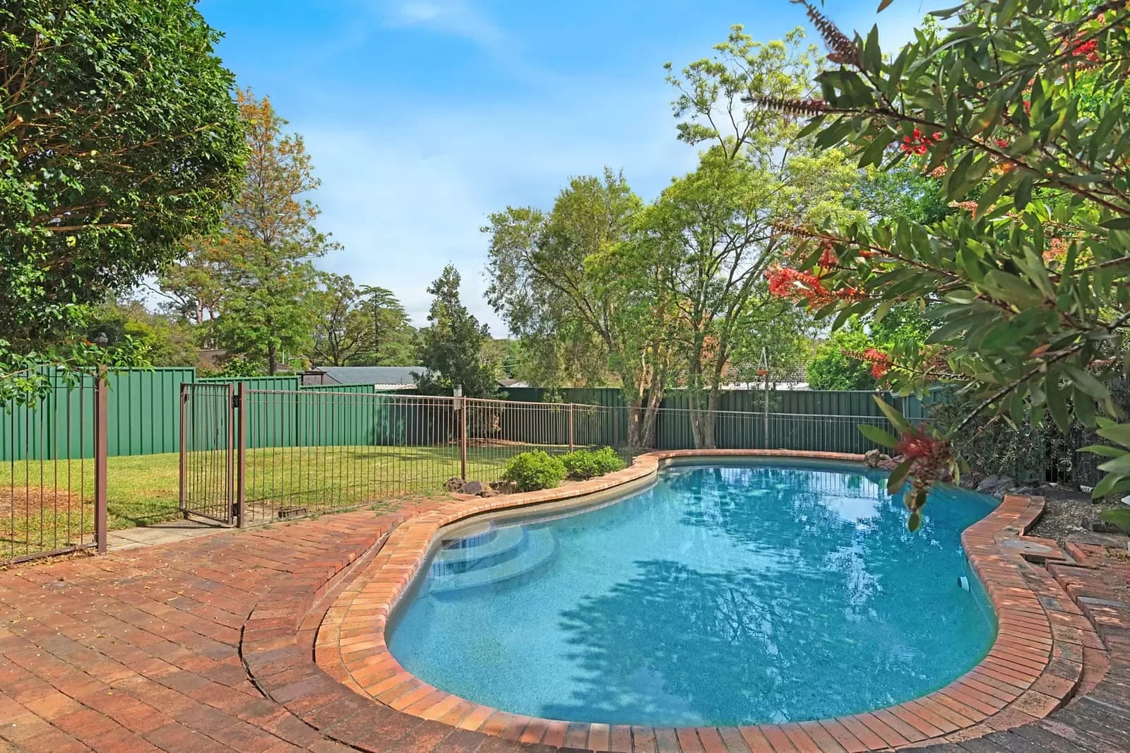 4 Cathy Street, Blaxland, Blaxland - Thumbnail 2
