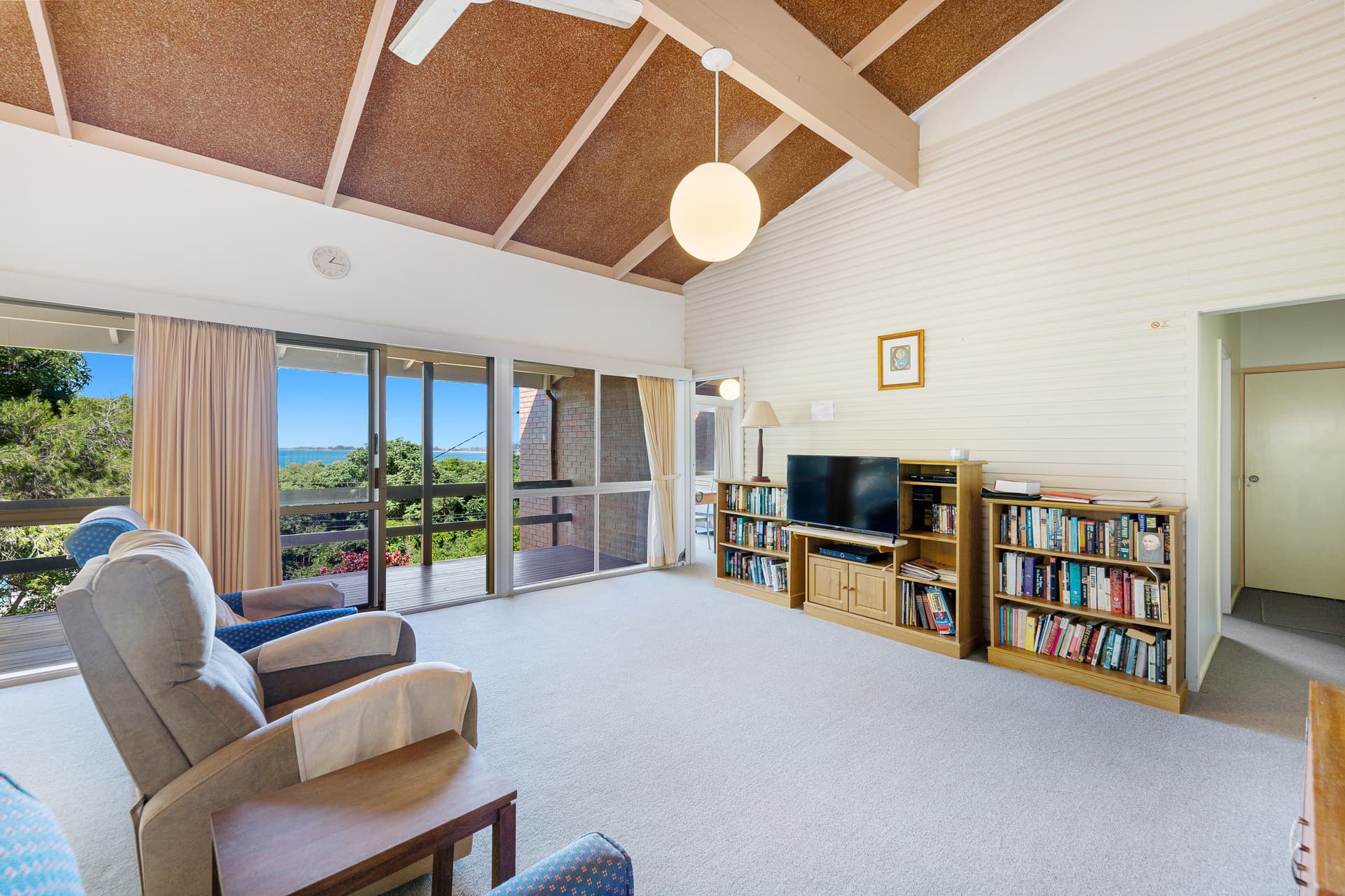 64 Woodgee Street, Currumbin, QLD, 4223, Currumbin - Thumbnail 6
