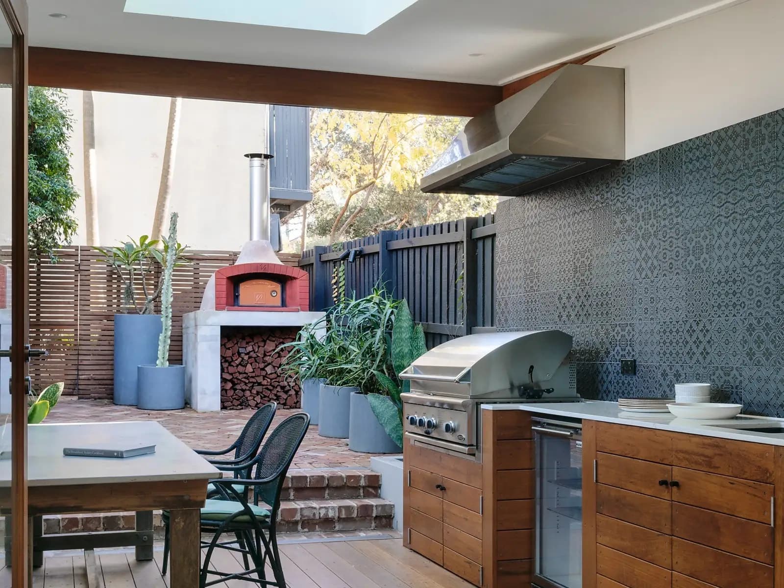 573 Riley Street, Surry Hills, Surry Hills - Thumbnail 2