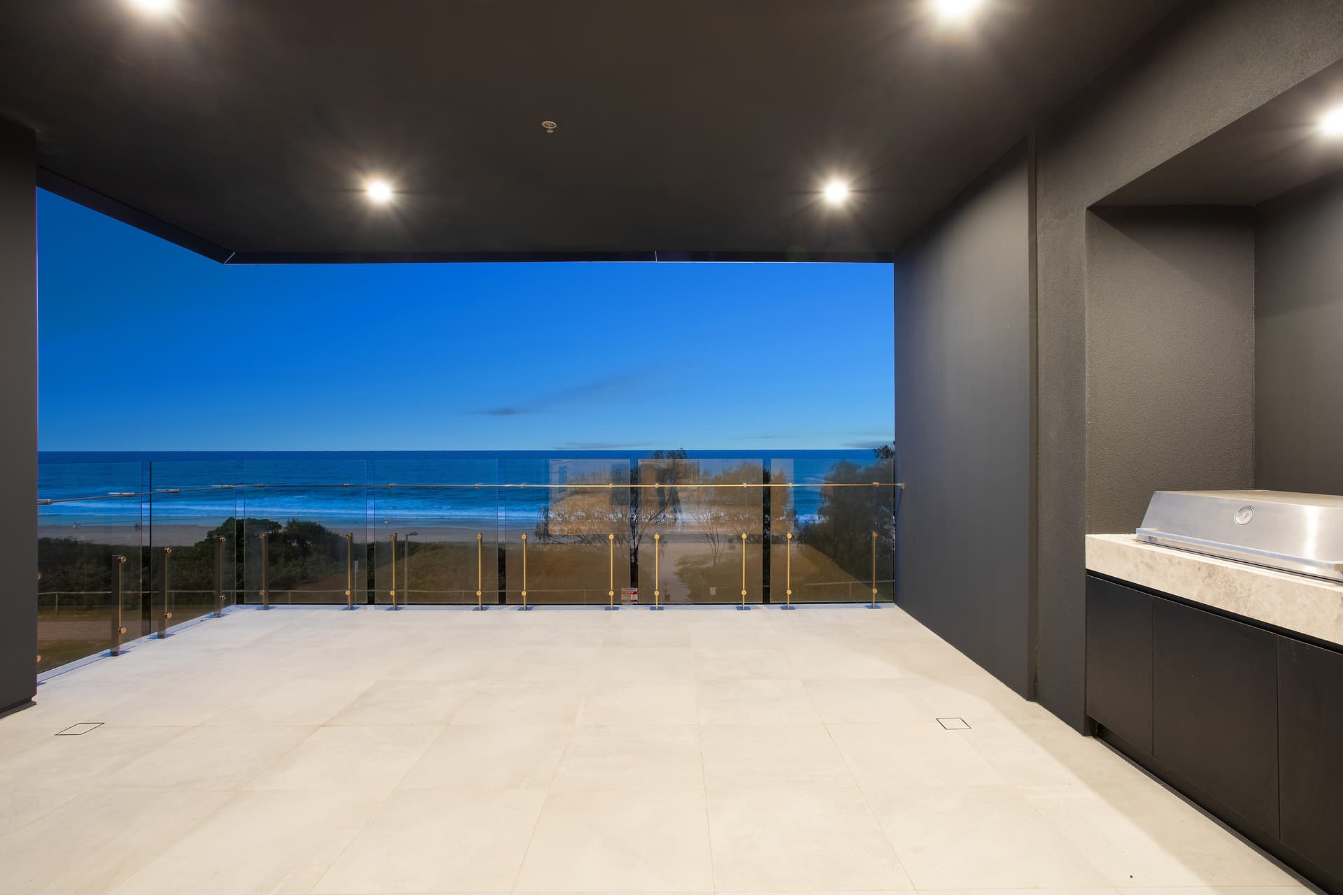 202/31 Broadbeach Boulevard, Broadbeach, QLD, 4218, Broadbeach - Thumbnail 7