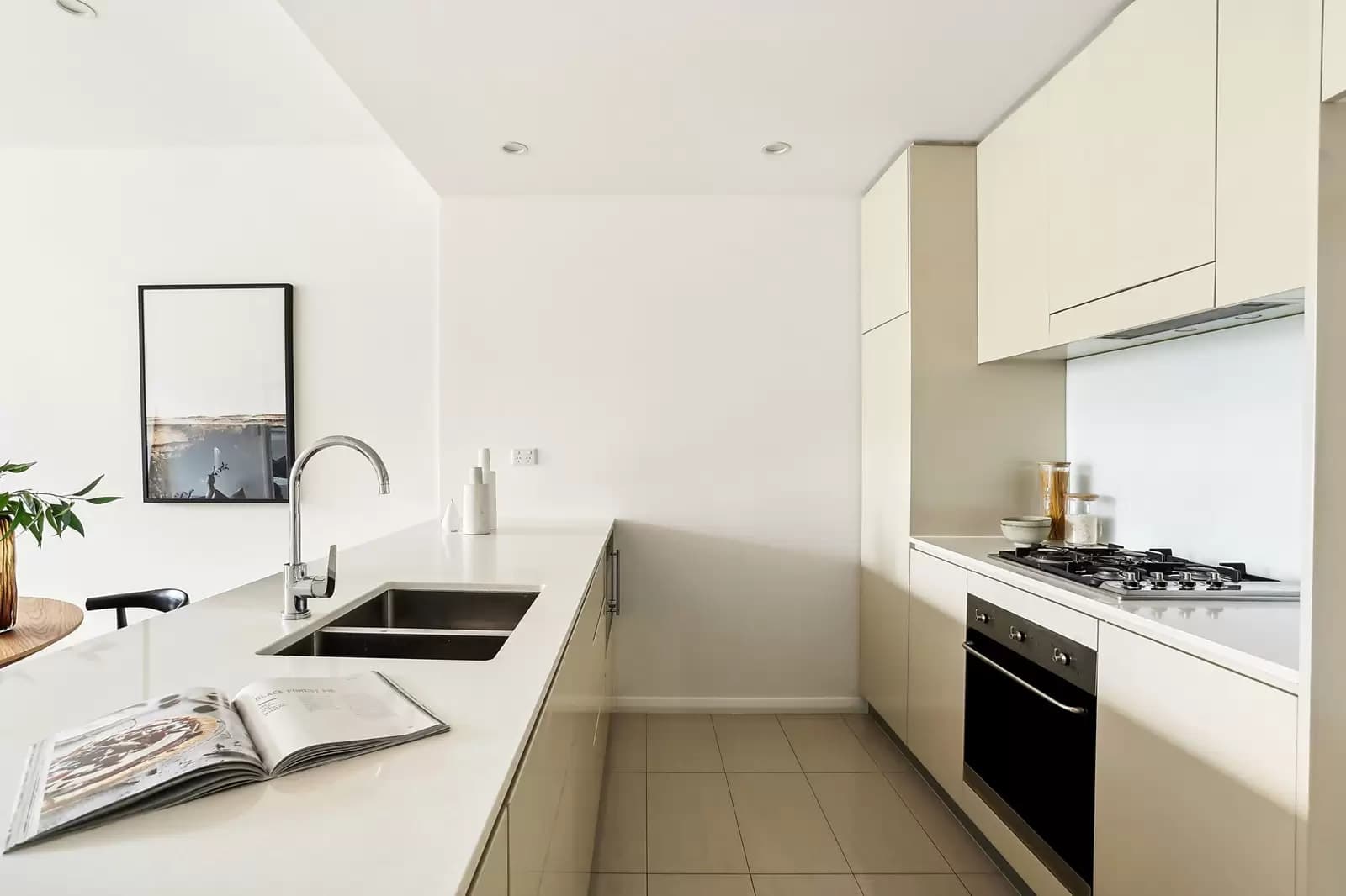 B305/359-367 Illawara Road, Marrickville, Marrickville - Thumbnail 2