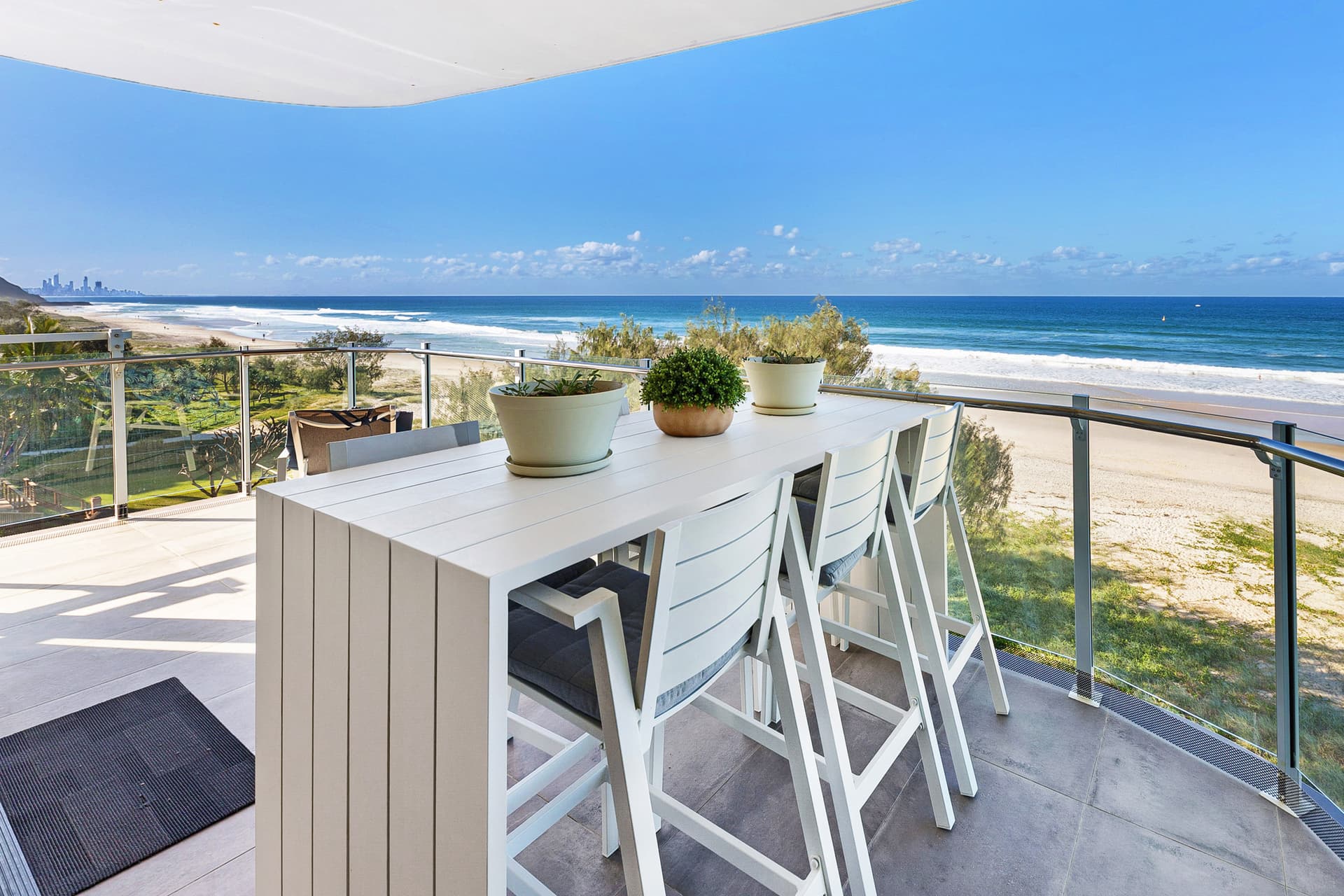 301/1331  Gold Coast  Highway, Palm Beach, QLD, 4221, Palm Beach - Image 1