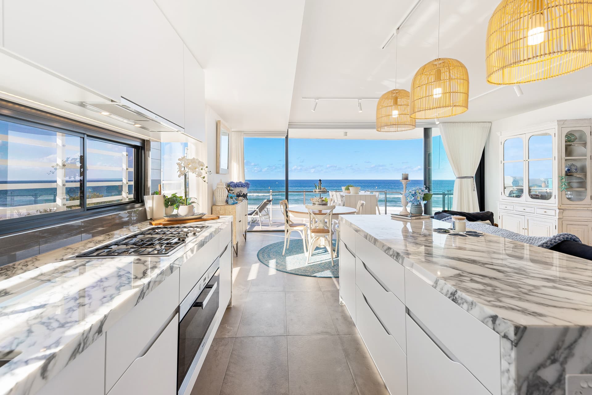 301/1331  Gold Coast  Highway, Palm Beach, QLD, 4221, Palm Beach - Thumbnail 4