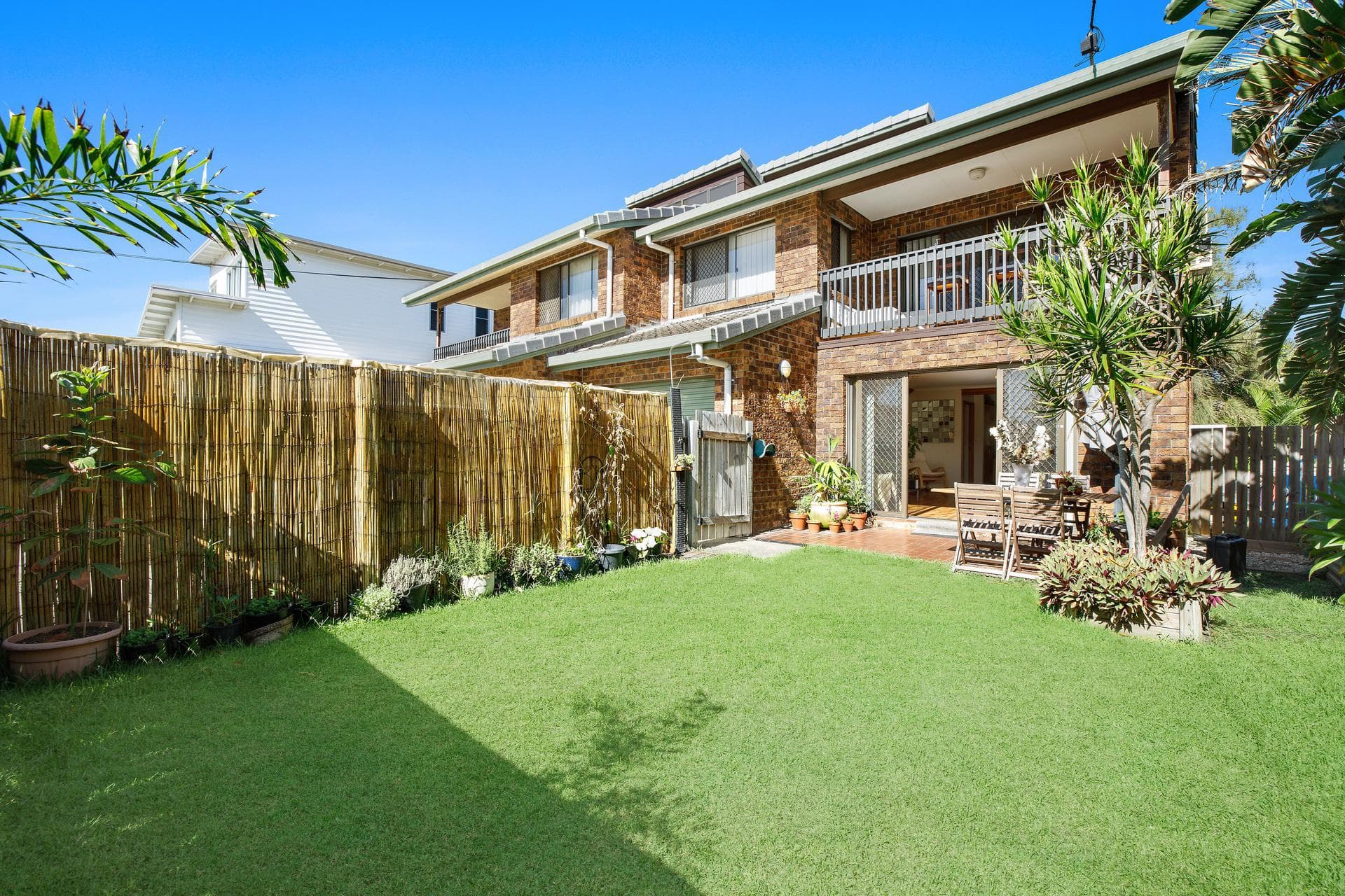 1 & 2/18 Hedges Avenue, Mermaid Beach, Mermaid Beach, QLD, 4218, Mermaid Beach - Thumbnail 6