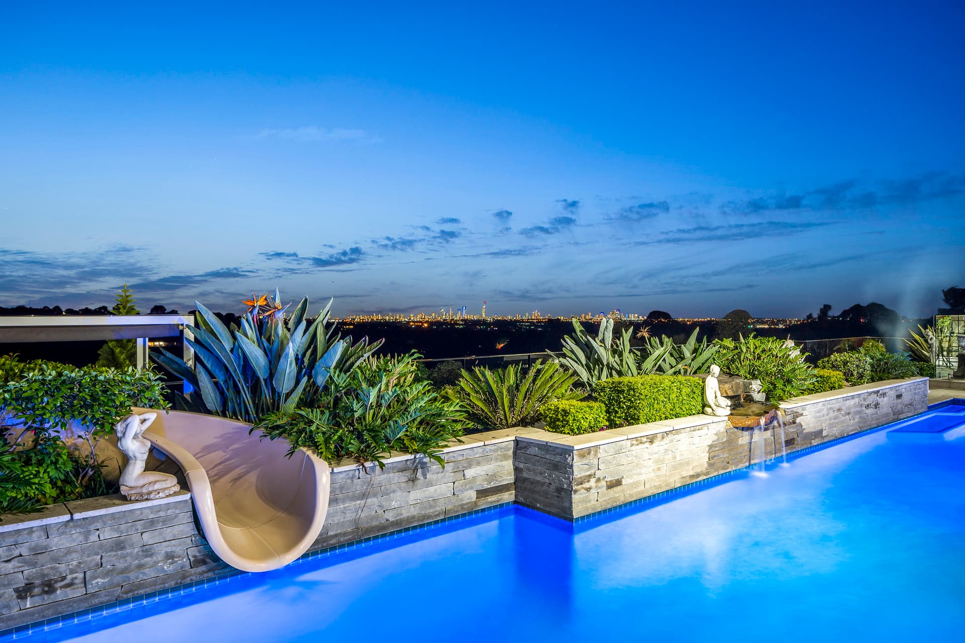 9 Grandview Terrace, Tallai, QLD, 4213, Tallai - Thumbnail 2