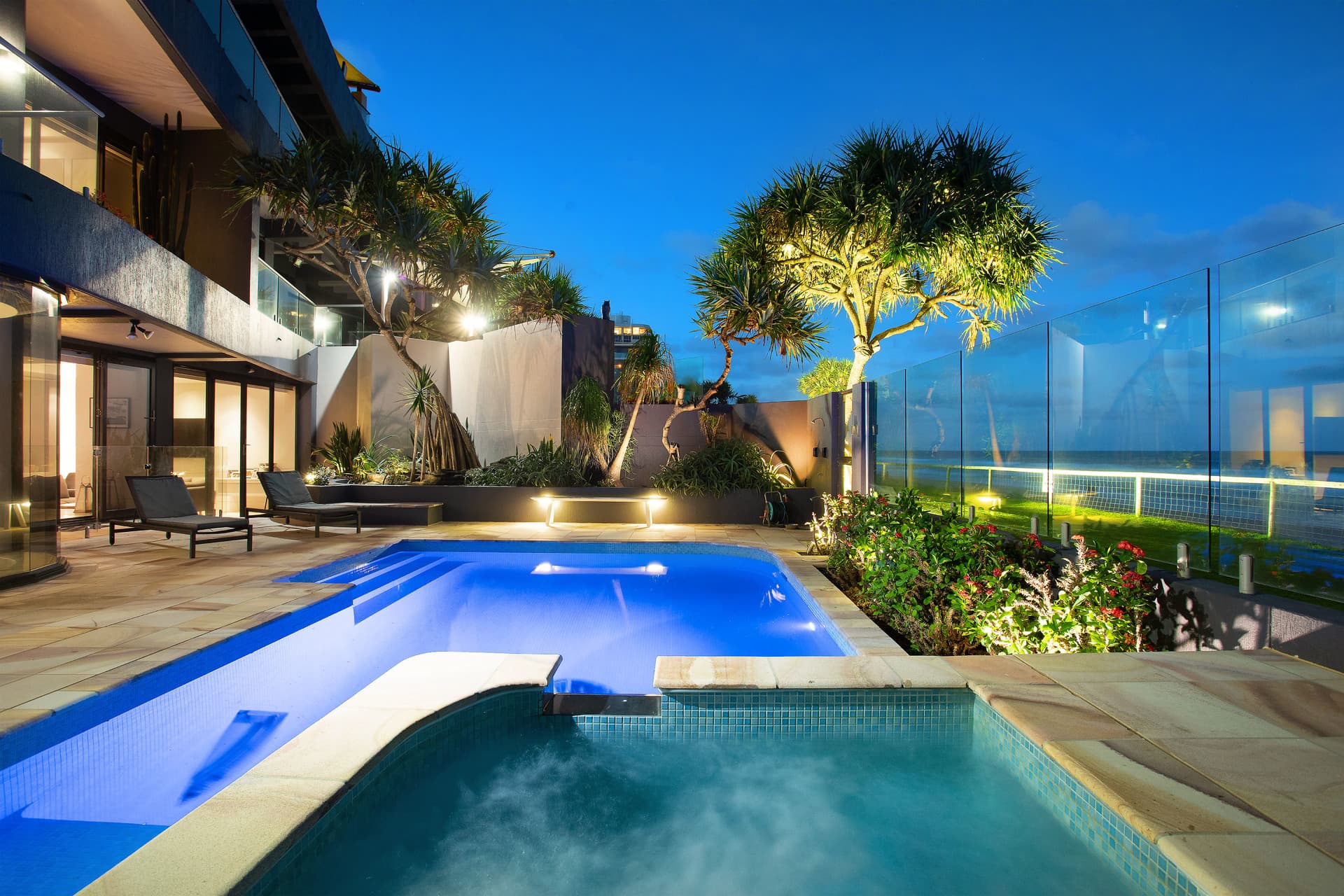 2/3511 Main Beach Parade, Main Beach, QLD, 4217, Main Beach - Image 1