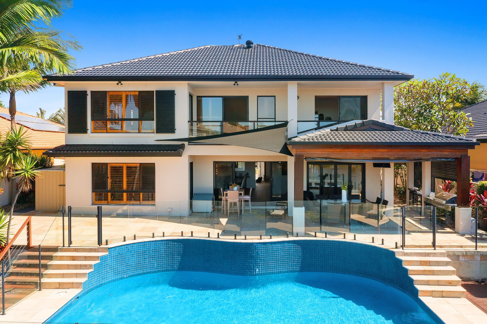 53 Montevideo Drive, Clear Island Waters, QLD, 4226, Clear Island Waters - Thumbnail 5