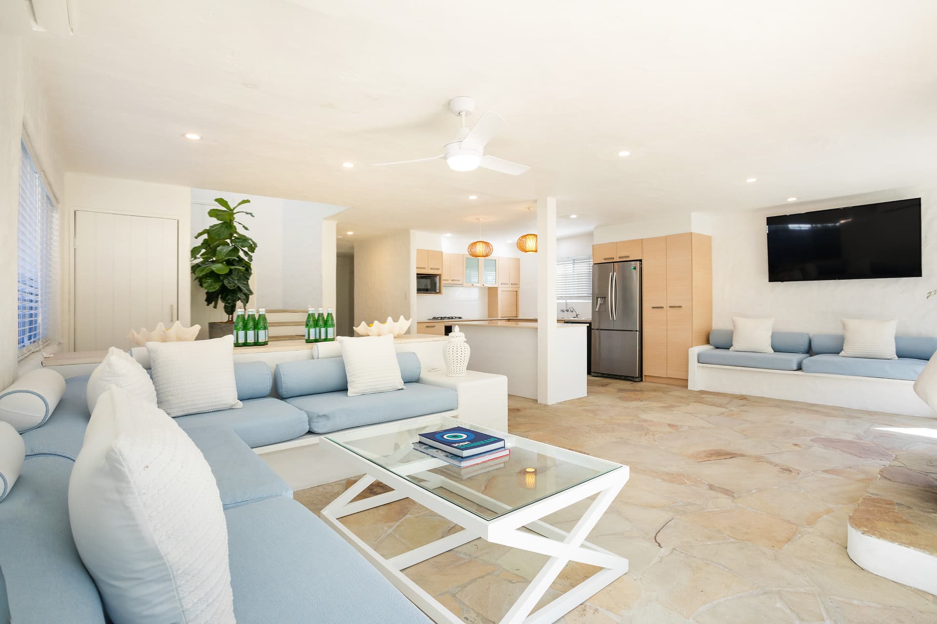 25 Arthur  Street, Mermaid Beach, QLD, 4218, Mermaid Beach - Thumbnail 2