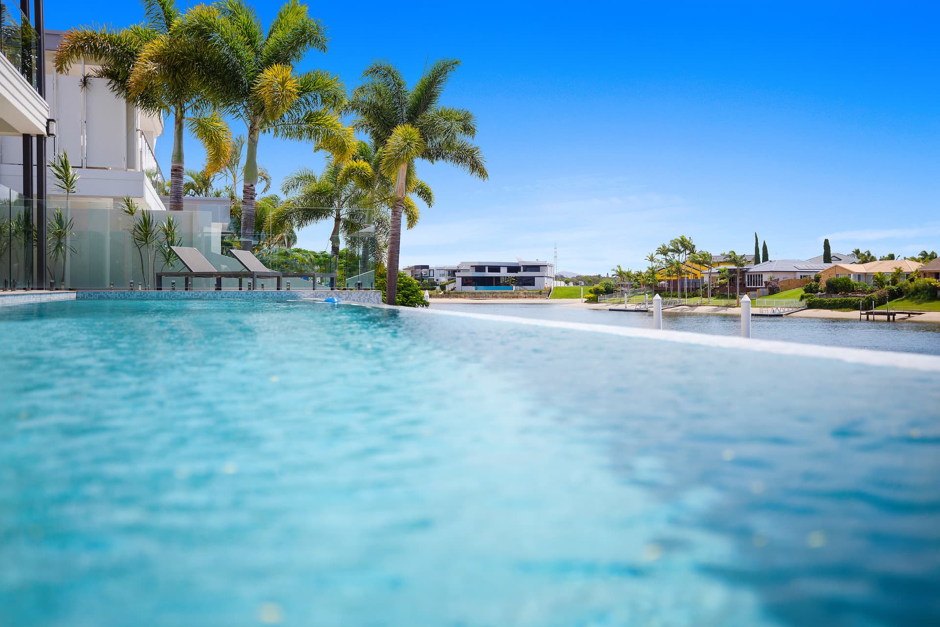 21 Saxonvale Terrace, Mermaid Waters, QLD, 4218, Mermaid Waters - Thumbnail 3