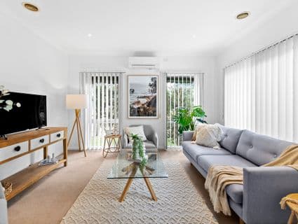 1/49 Yuille Street, Frankston, VIC, 3199, Frankston - Thumbnail 3