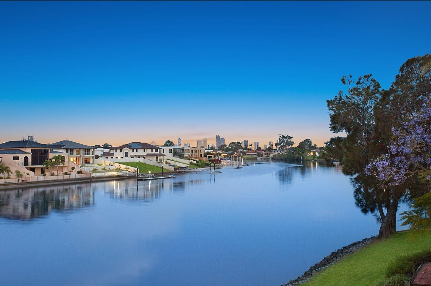 20-22 Riverbend Avenue, Carrara, QLD, 4211, Carrara - Thumbnail 3