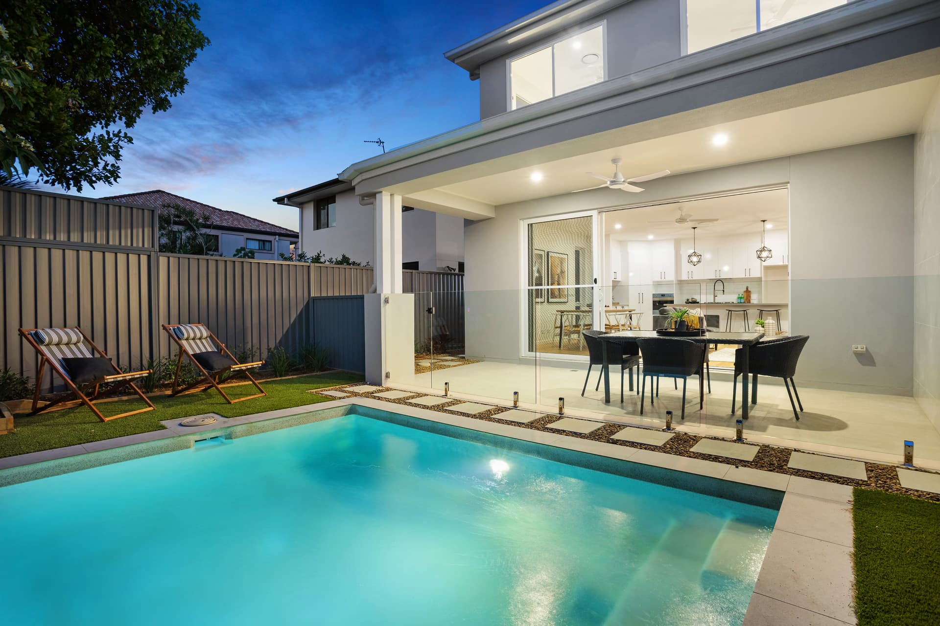 2/20 Mason  Street, Southport, QLD, 4215, Southport - Thumbnail 3