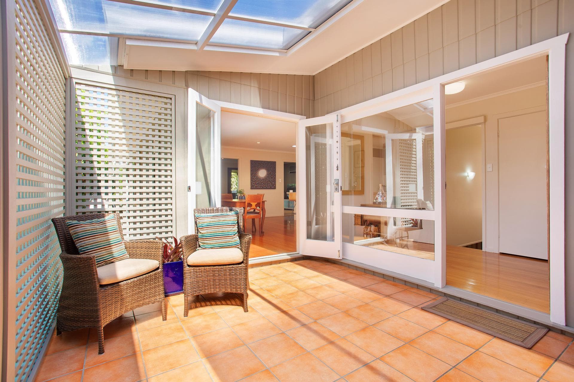 11 Petrel Avenue, Mermaid Beach, QLD, 4218, Mermaid Beach - Thumbnail 5